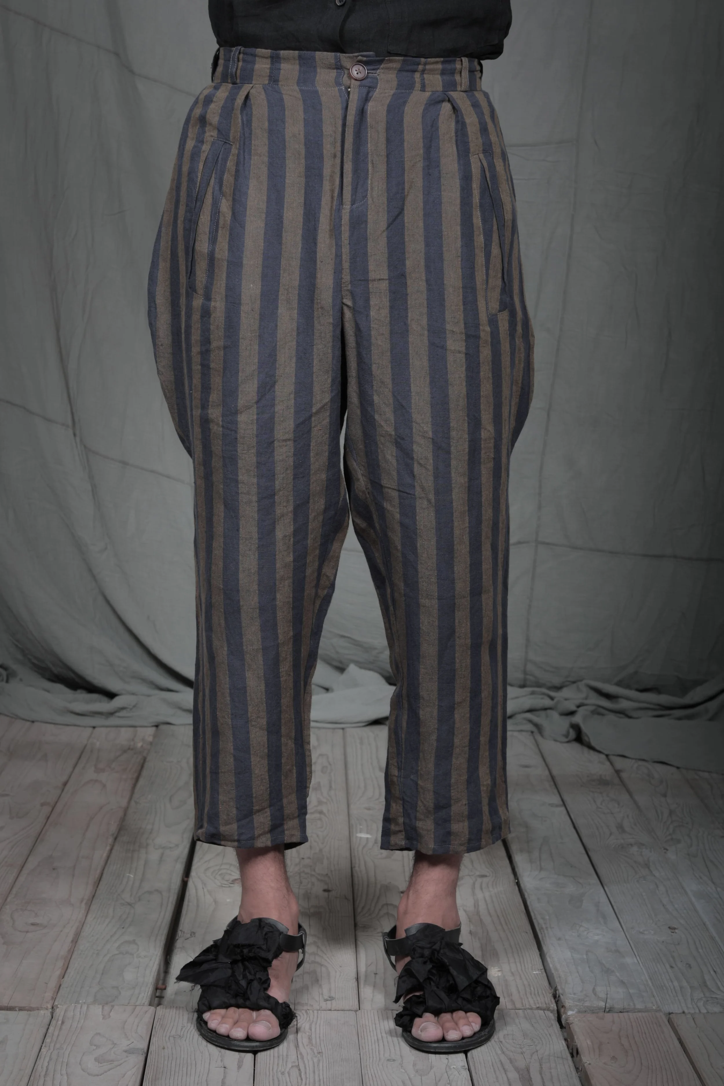 AM - SS2023 - MENS LOOKBOOK-56.jpg