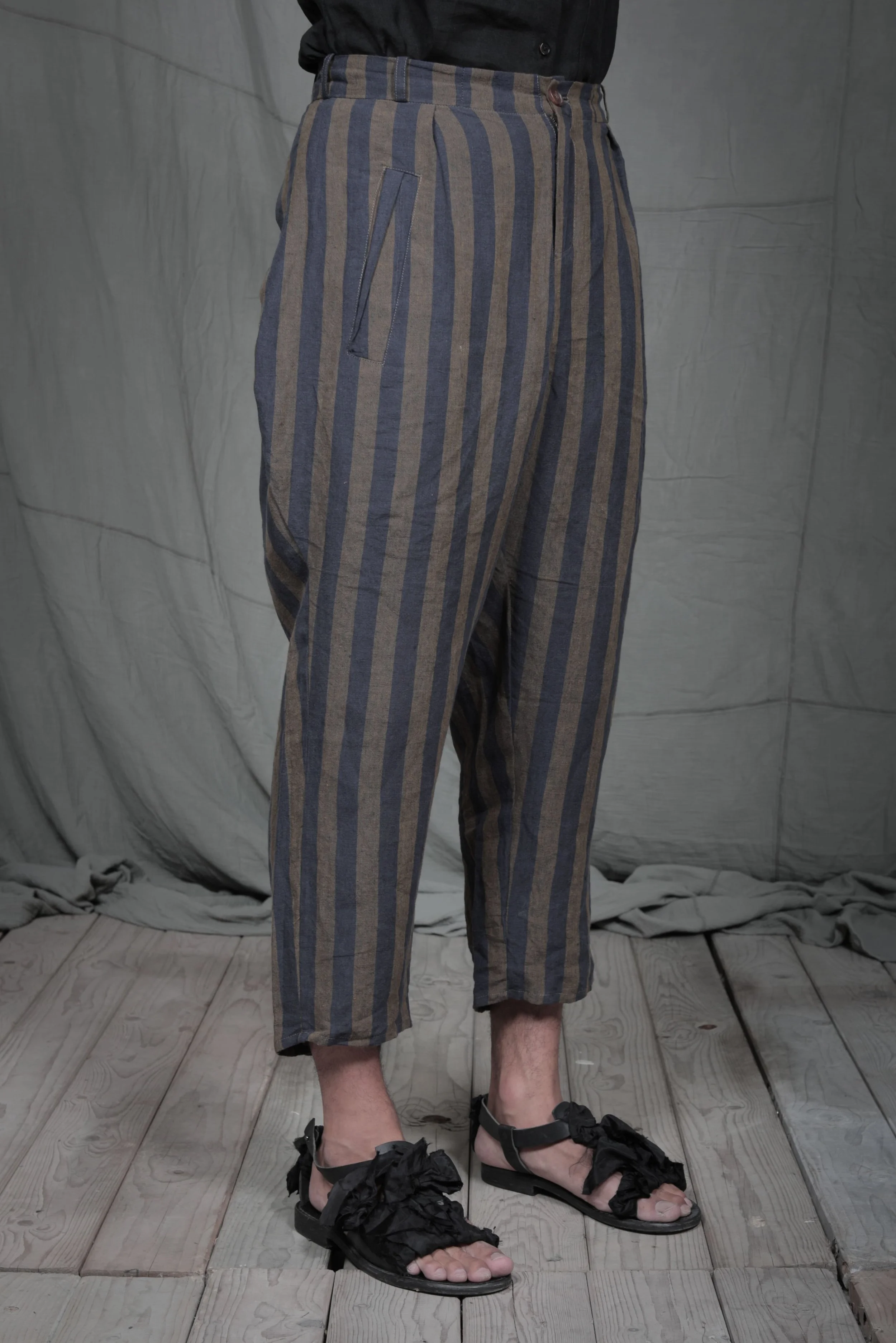 AM - SS2023 - MENS LOOKBOOK-52.jpg