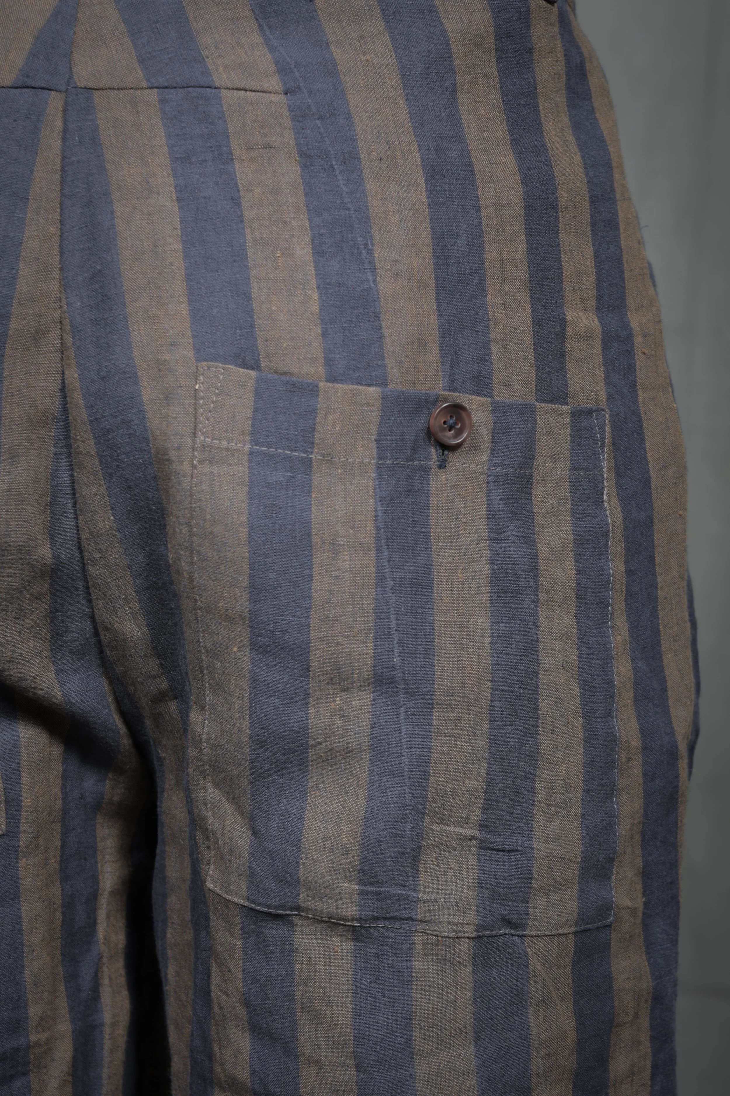 AM - SS2023 - MENS LOOKBOOK-42.jpg