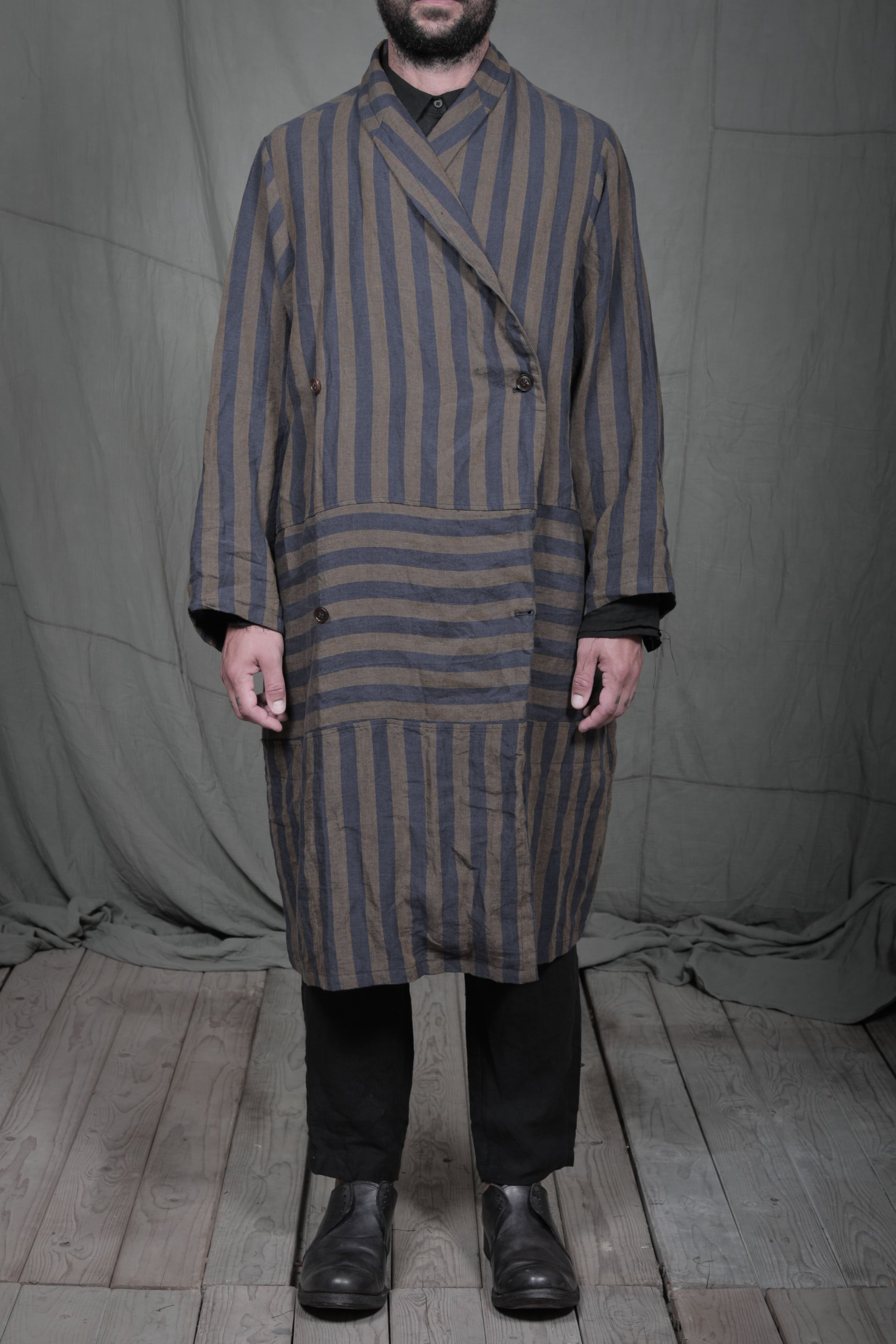 AM - SS2023 - MENS LOOKBOOK-151.jpg