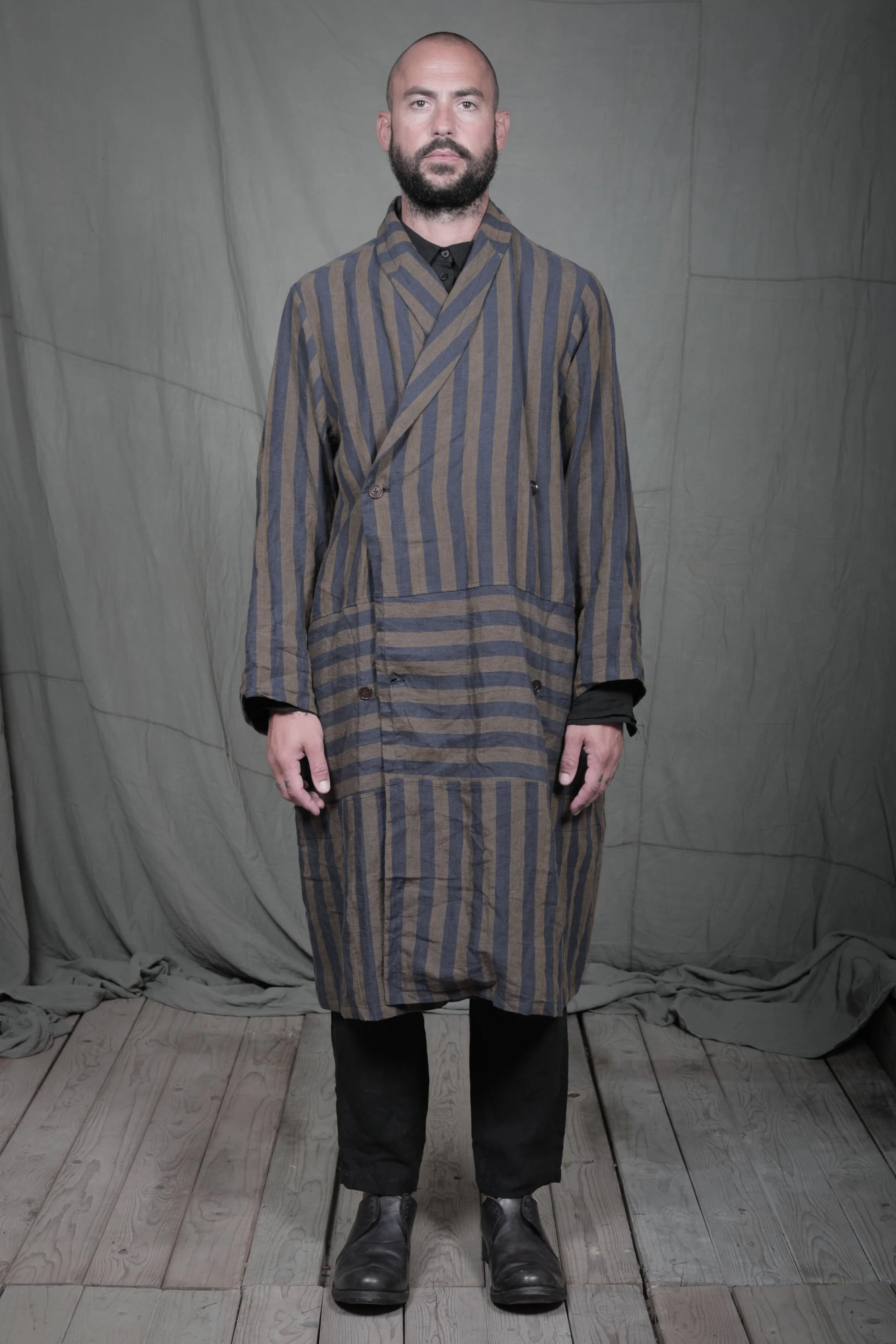 AM - SS2023 - MENS LOOKBOOK-161.jpg