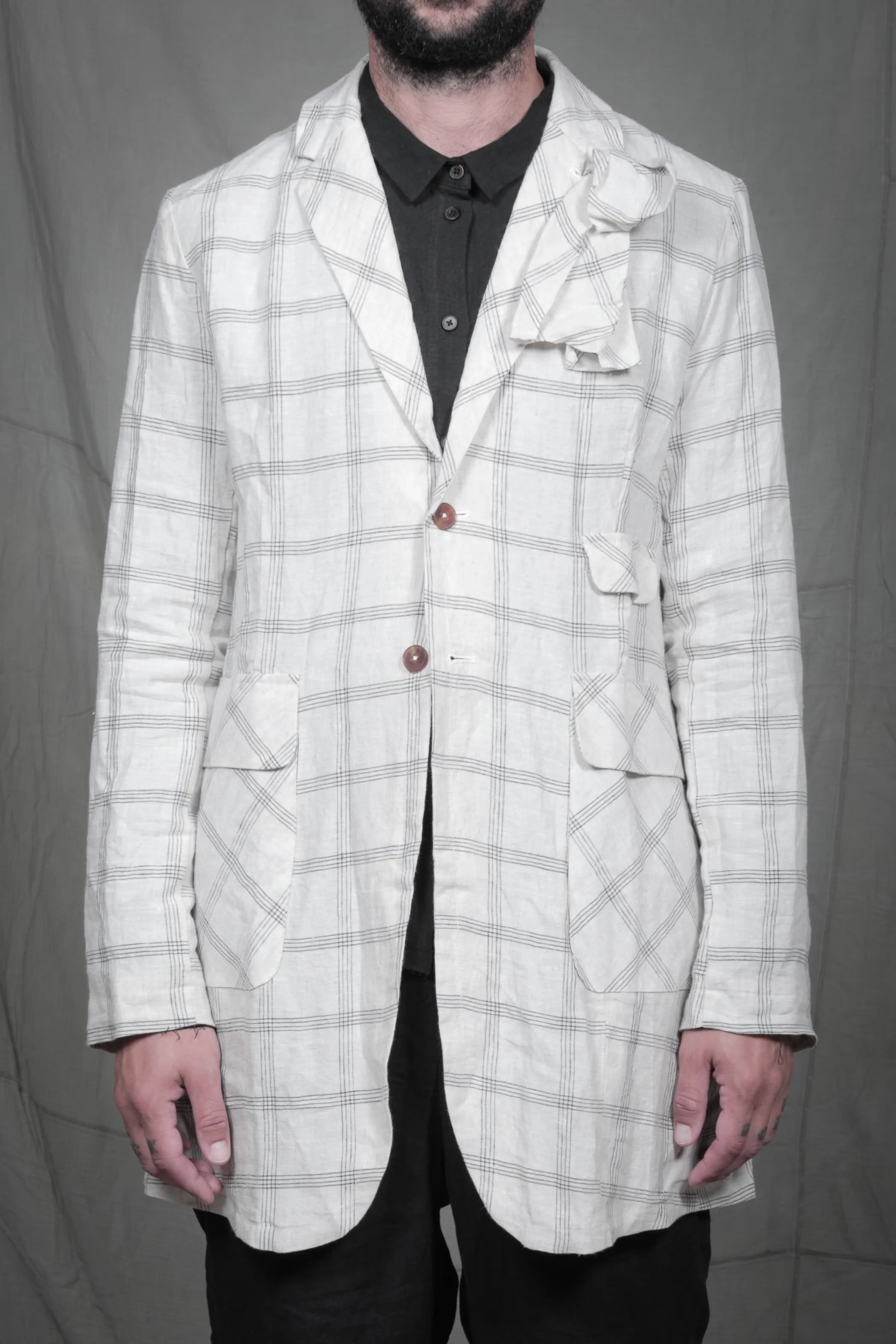 AM - SS2023 - MENS LOOKBOOK-149.jpg