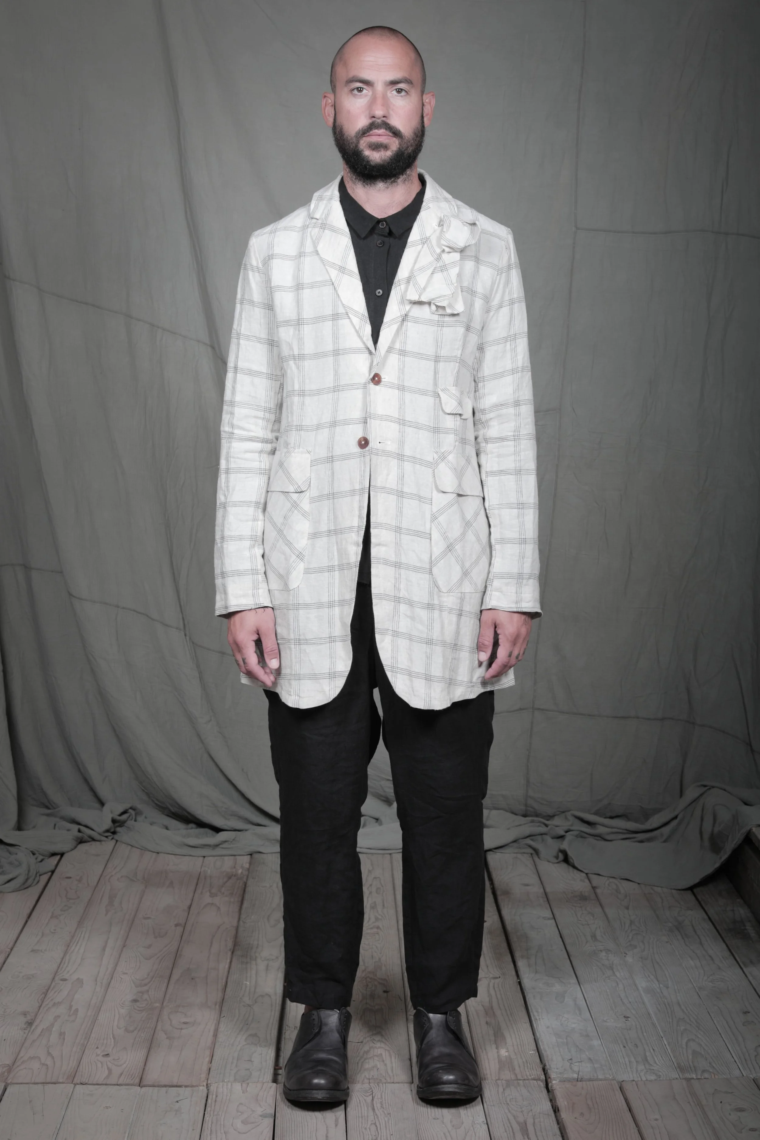 AM - SS2023 - MENS LOOKBOOK-150.jpg