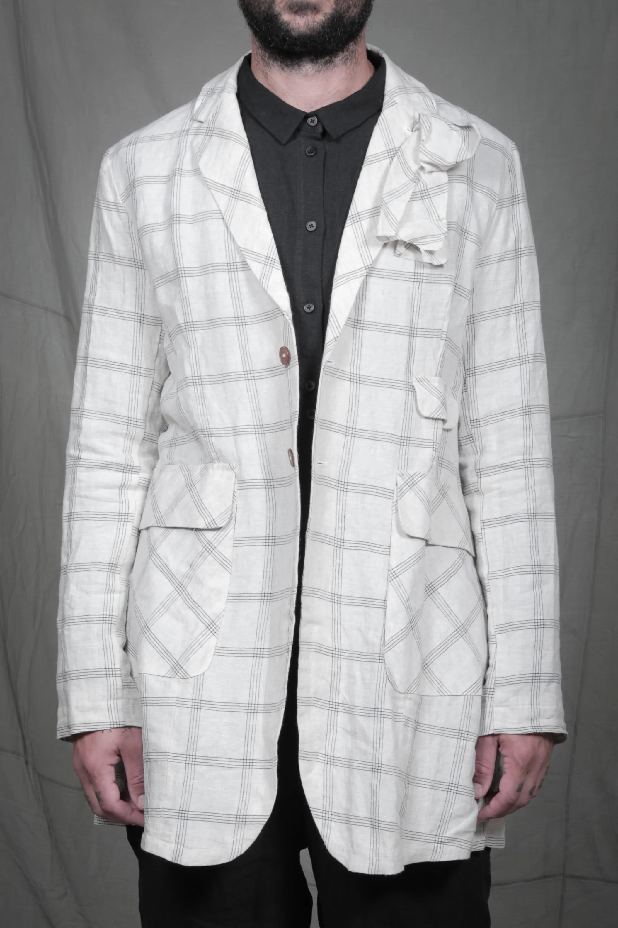 AM - SS2023 - MENS LOOKBOOK-140.jpg