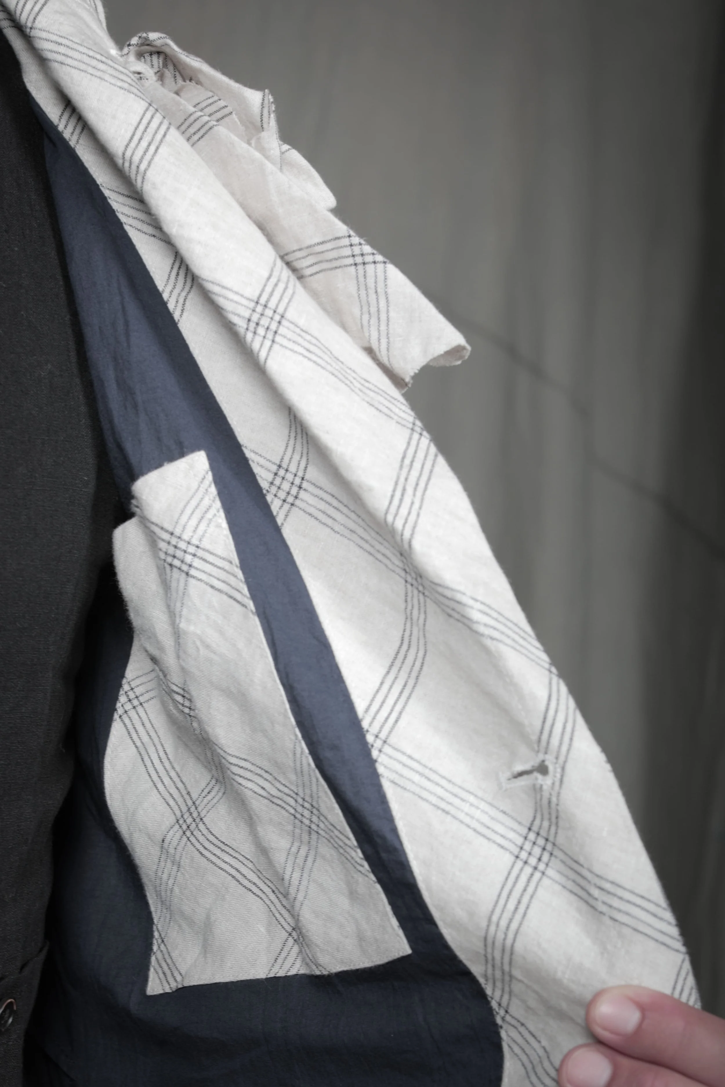 AM - SS2023 - MENS LOOKBOOK-141.jpg