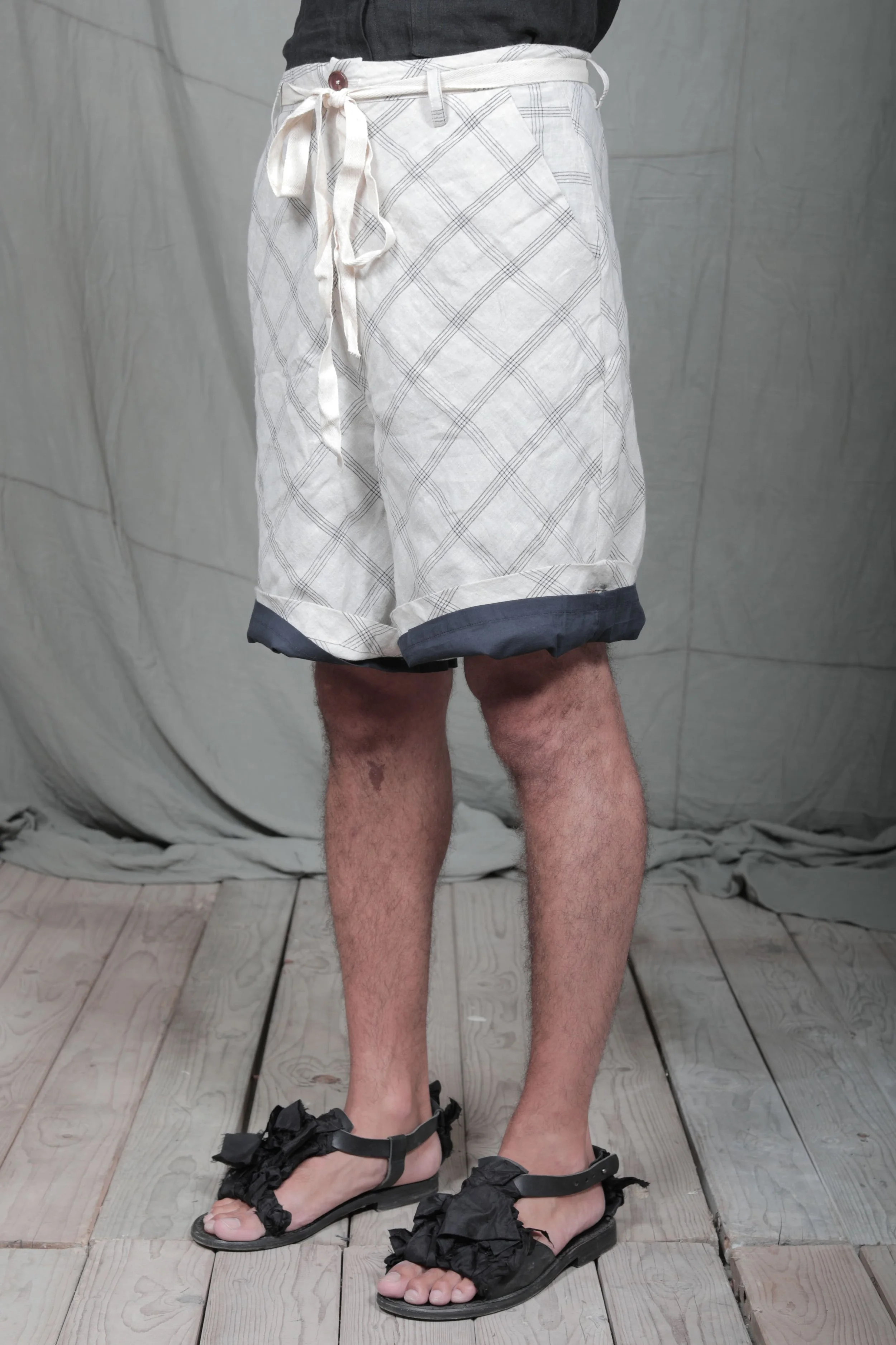 AM - SS2023 - MENS LOOKBOOK-39.jpg