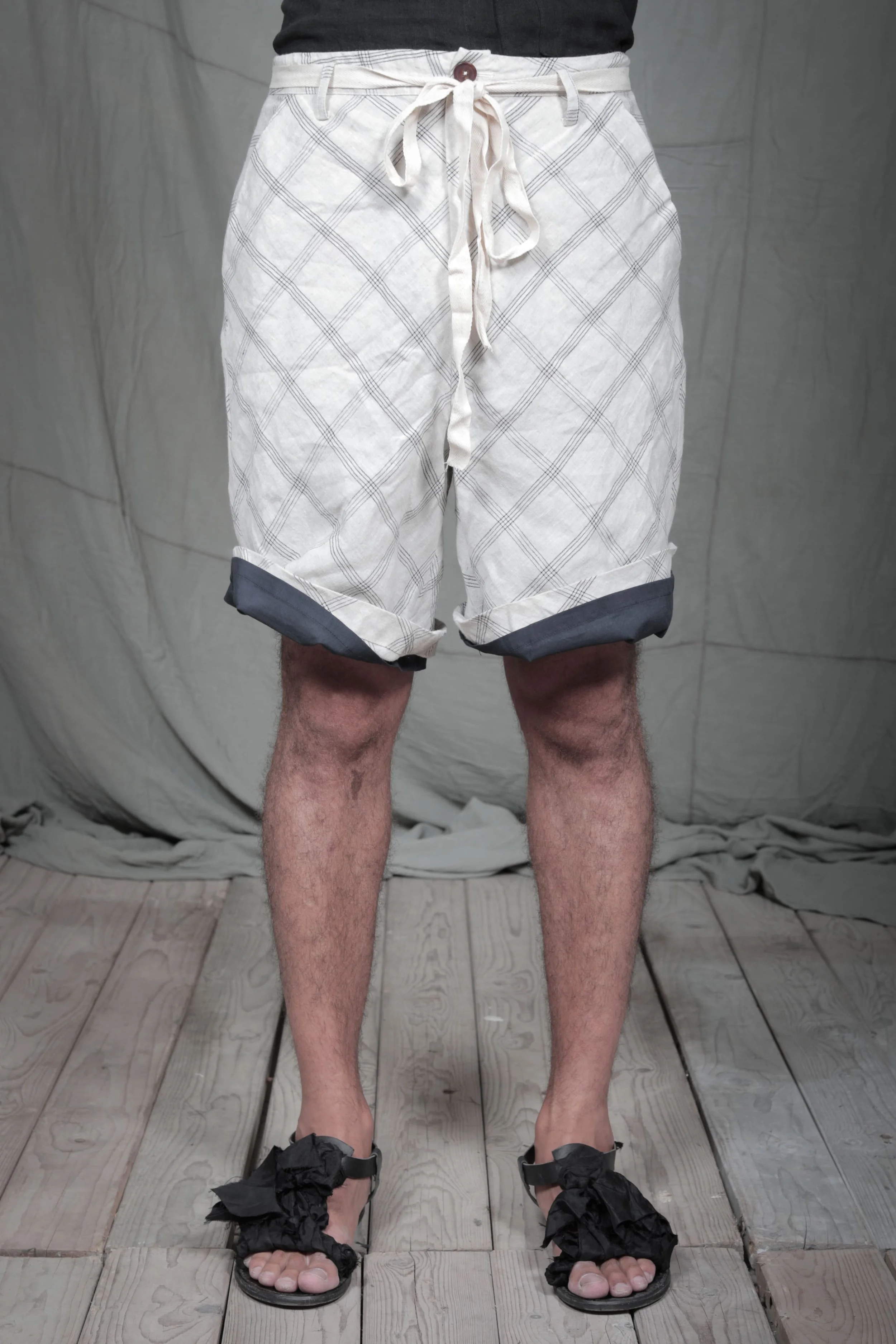 AM - SS2023 - MENS LOOKBOOK-41.jpg