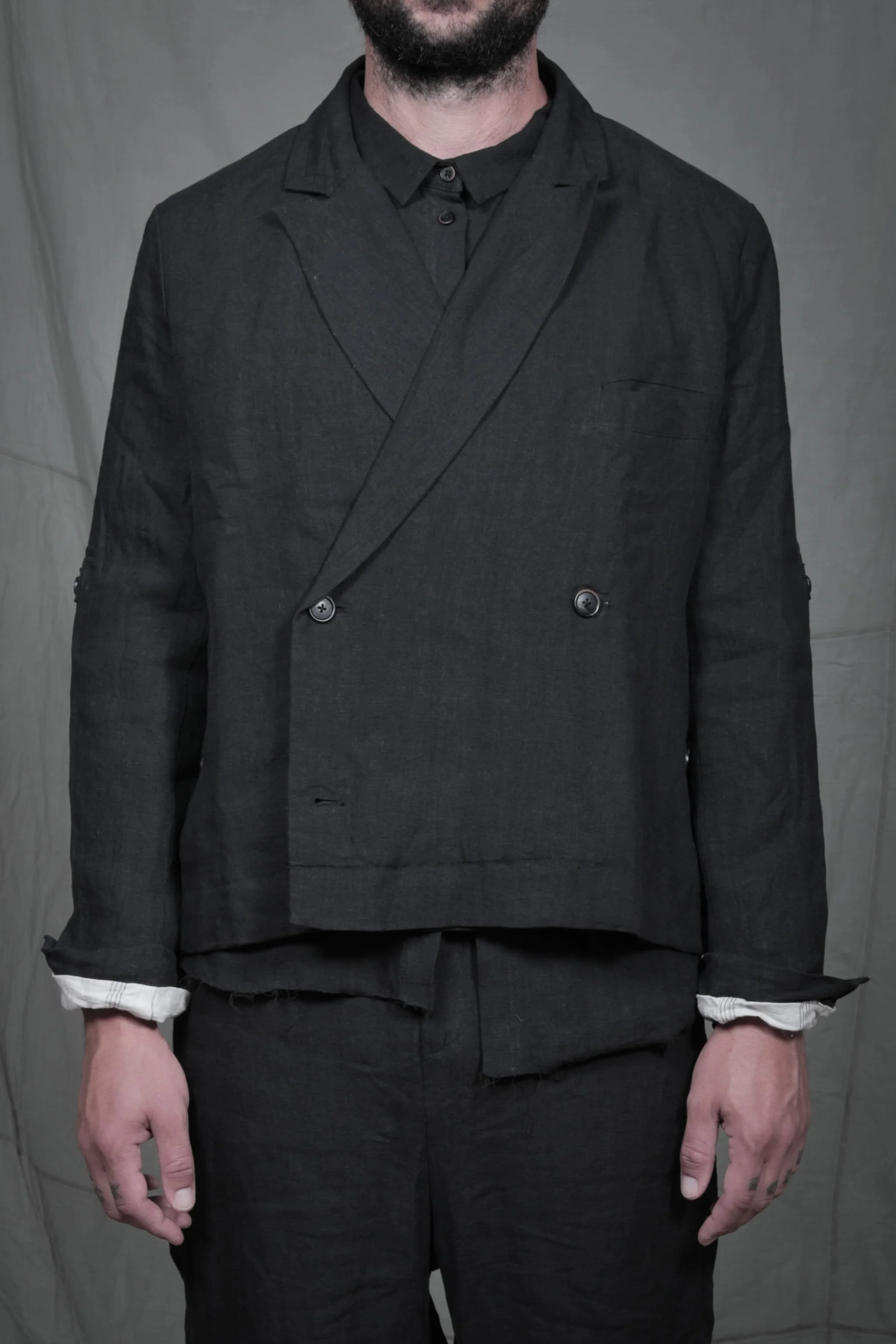 AM - SS2023 - MENS LOOKBOOK-139.jpg