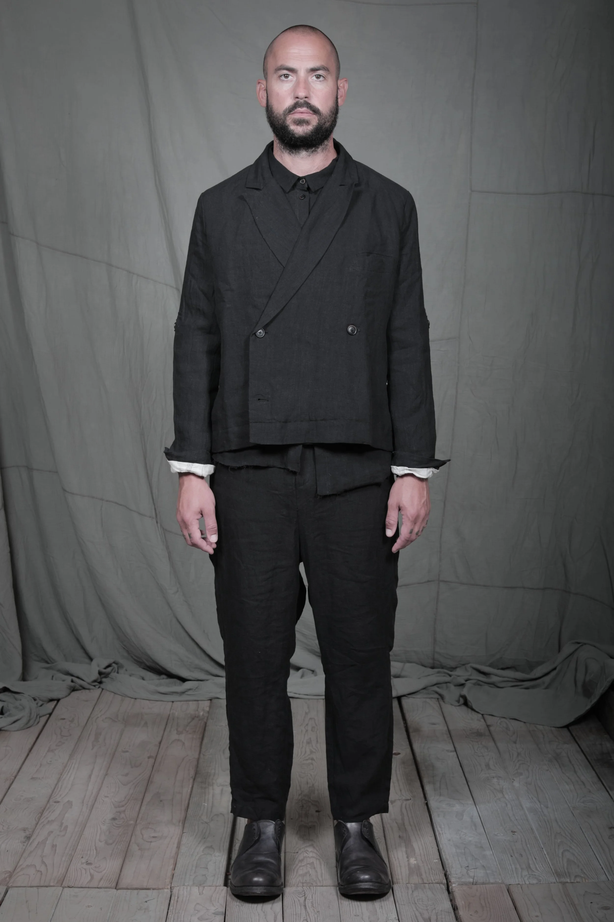 AM - SS2023 - MENS LOOKBOOK-138.jpg