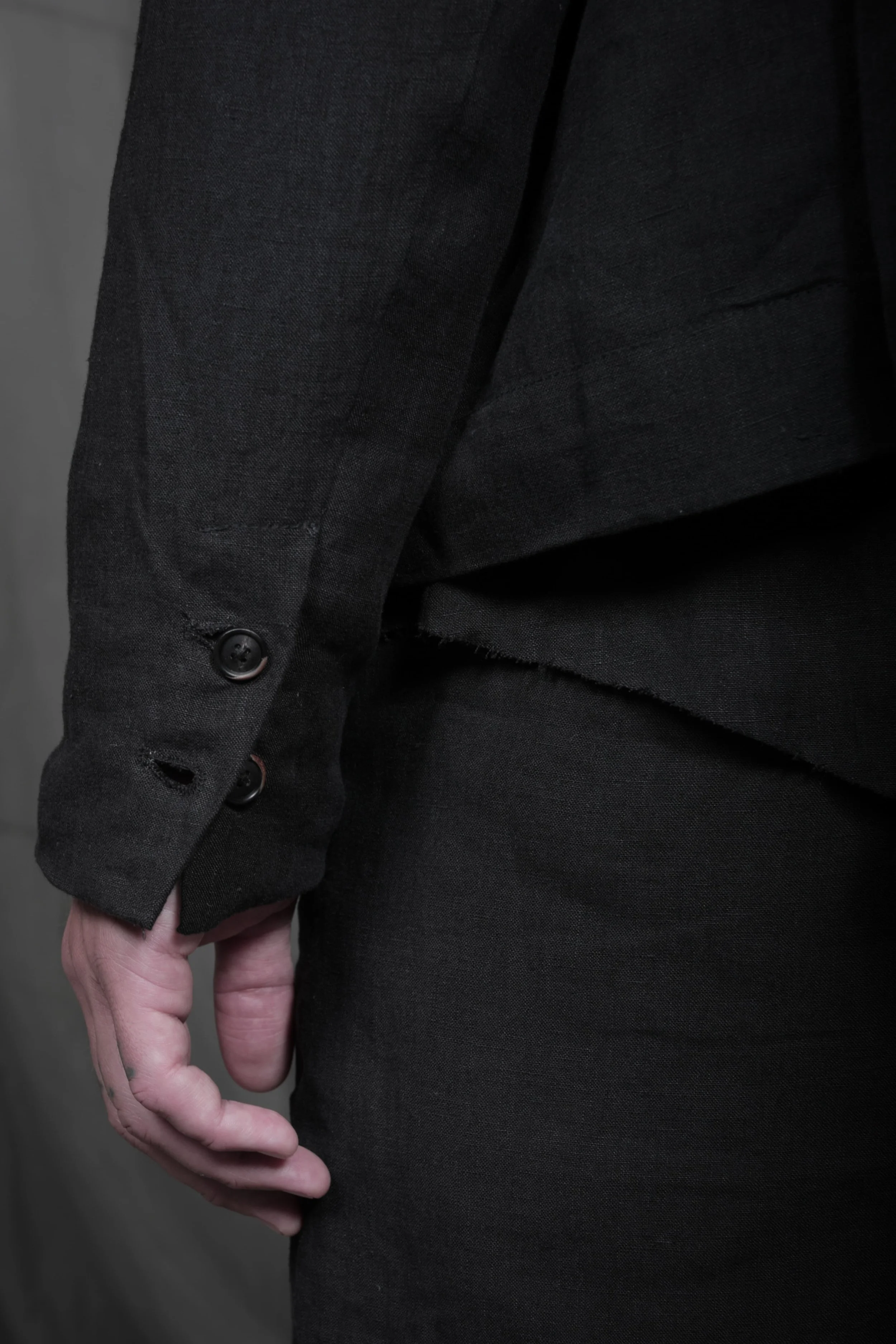 AM - SS2023 - MENS LOOKBOOK-132.jpg