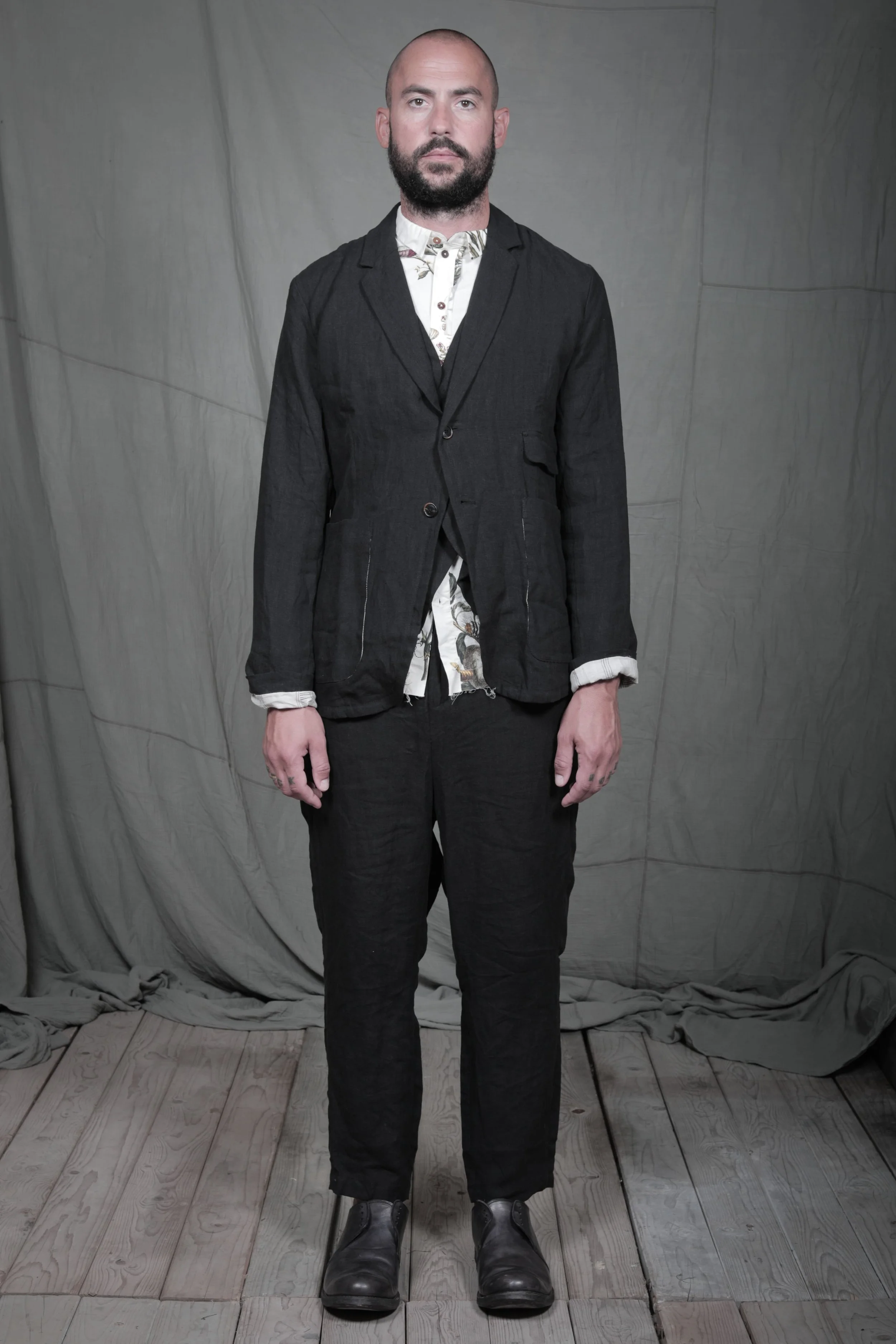 AM - SS2023 - MENS LOOKBOOK-128.jpg