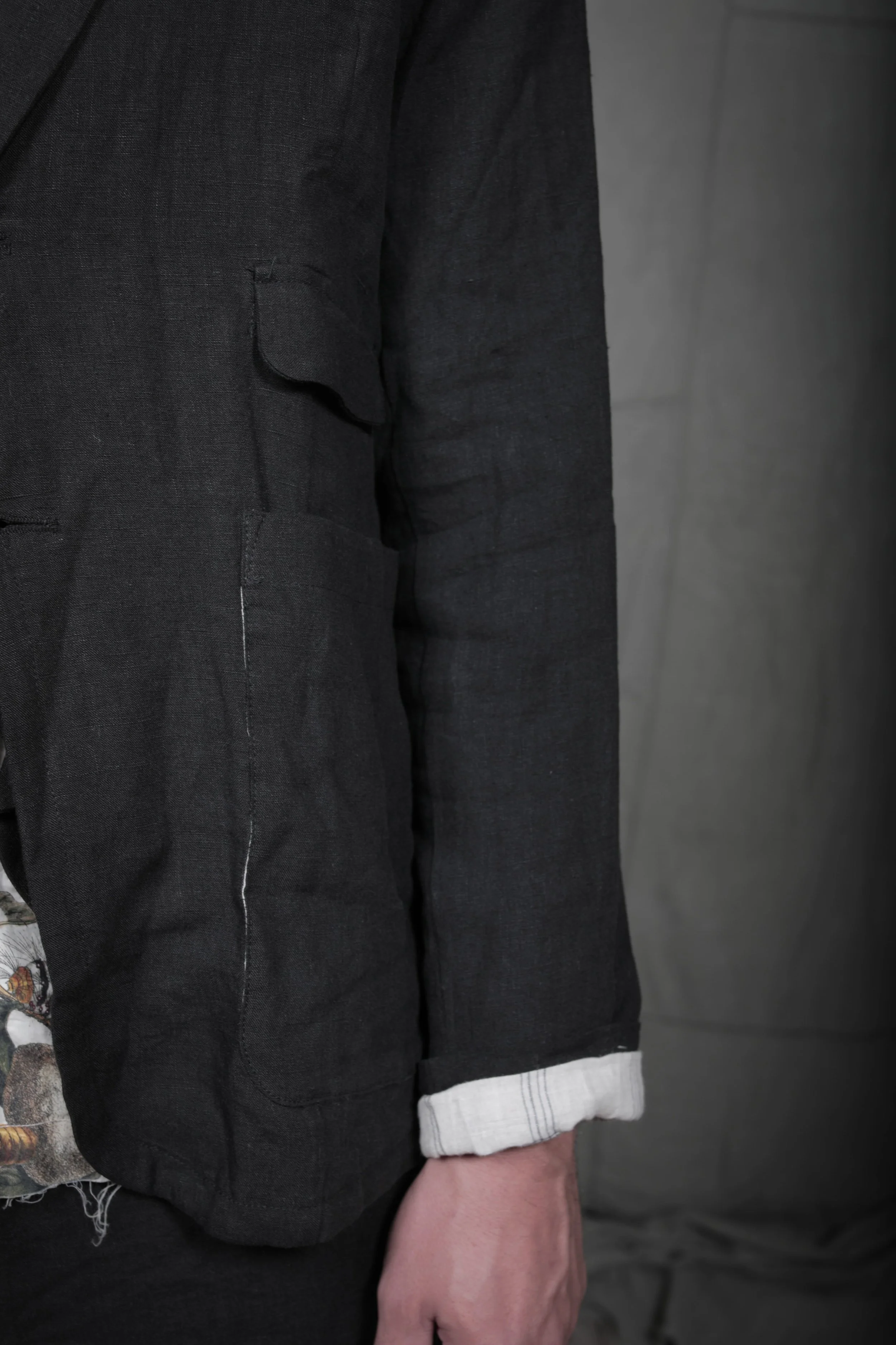 AM - SS2023 - MENS LOOKBOOK-122.jpg