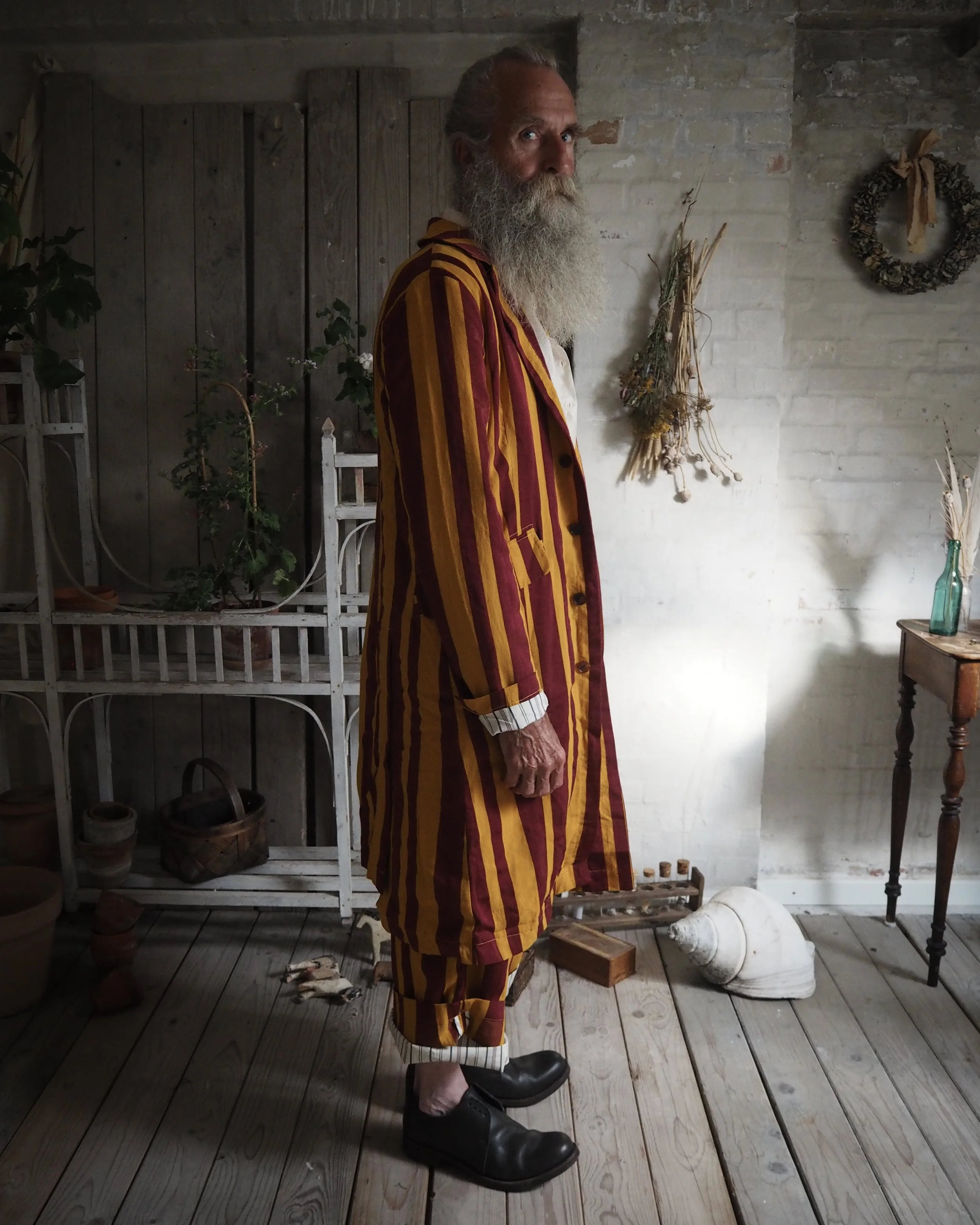 AM - SS2023 - CAMPAIGN-58.jpg