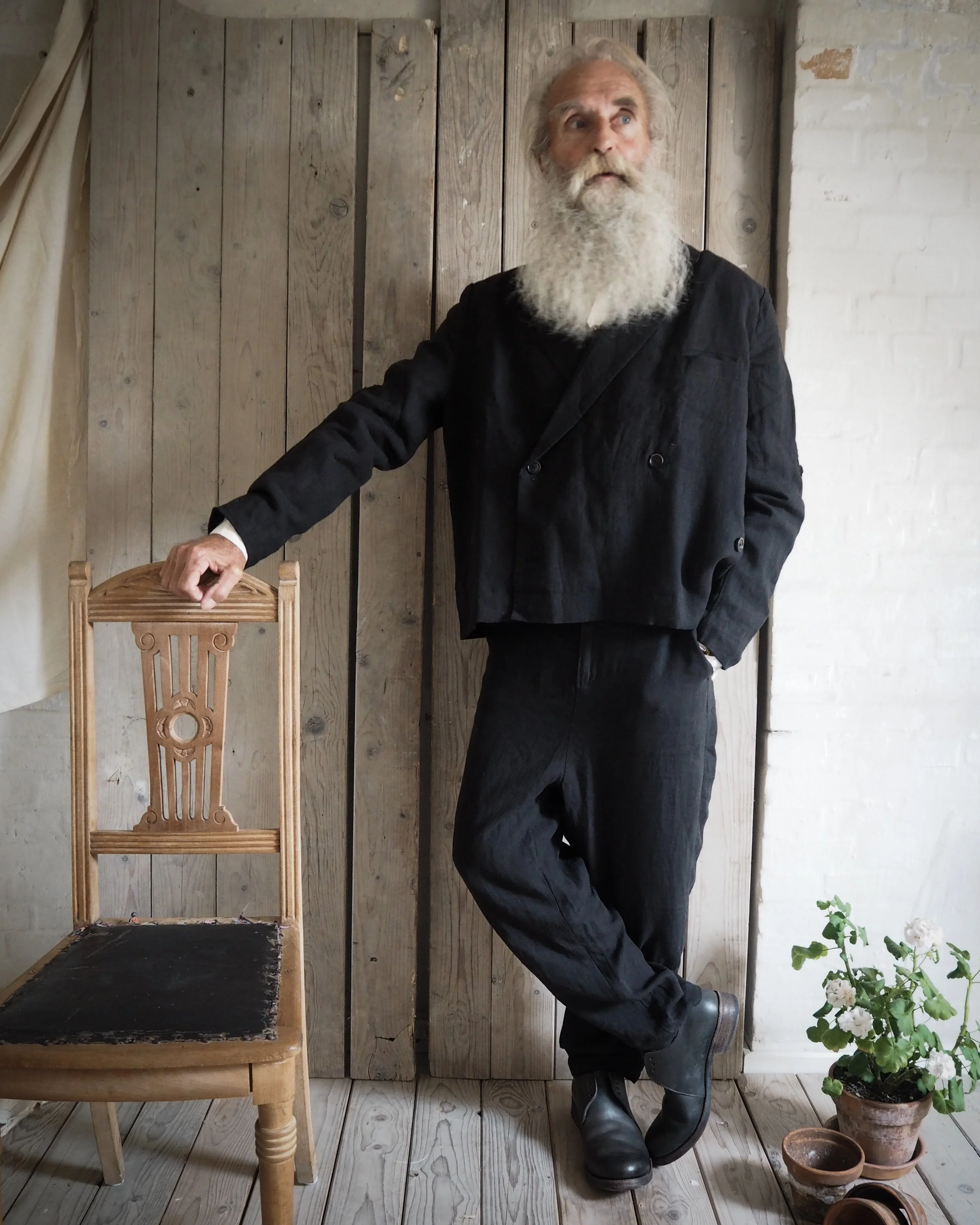 AM - SS2023 - CAMPAIGN-113.jpg