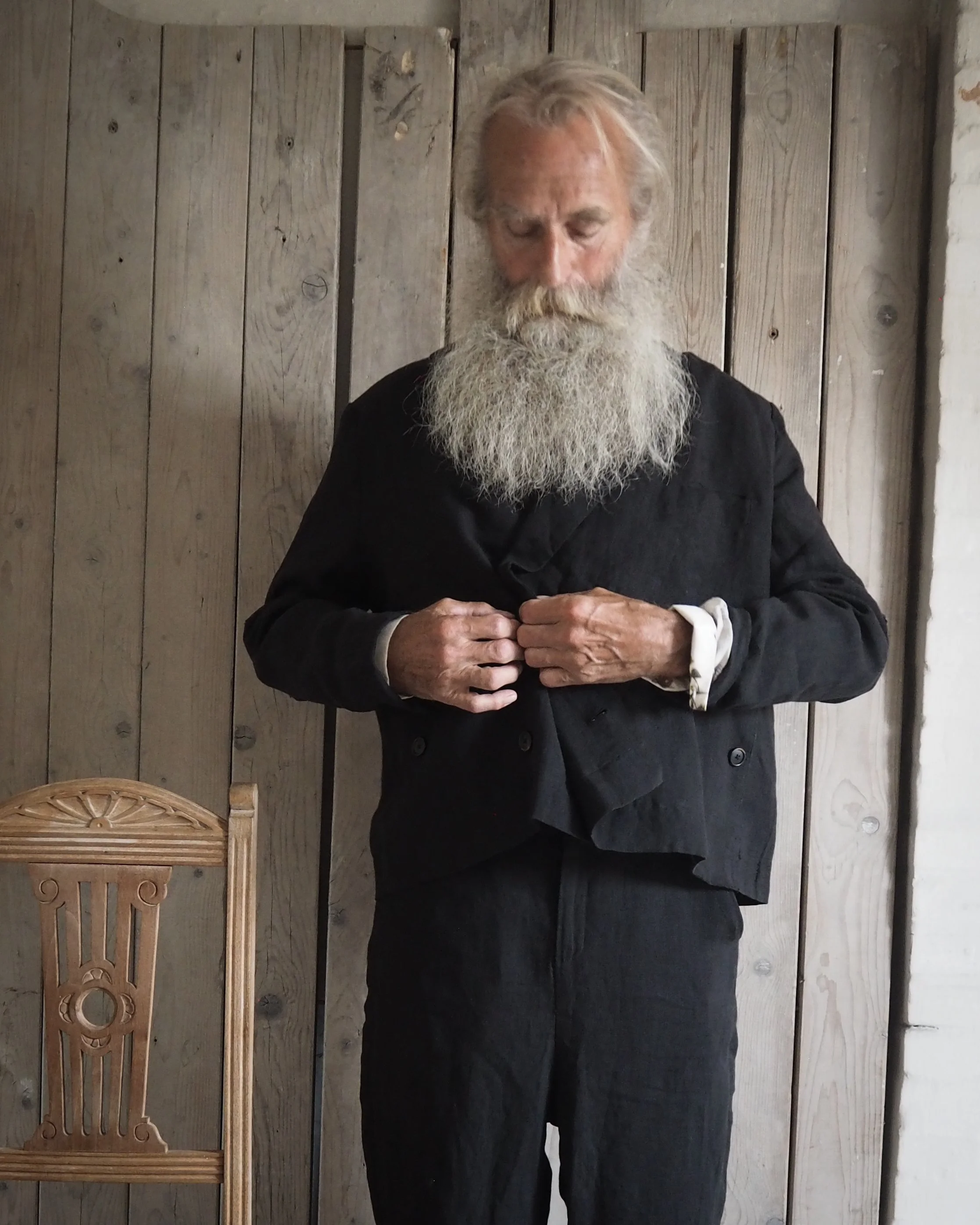 AM - SS2023 - CAMPAIGN-115.jpg