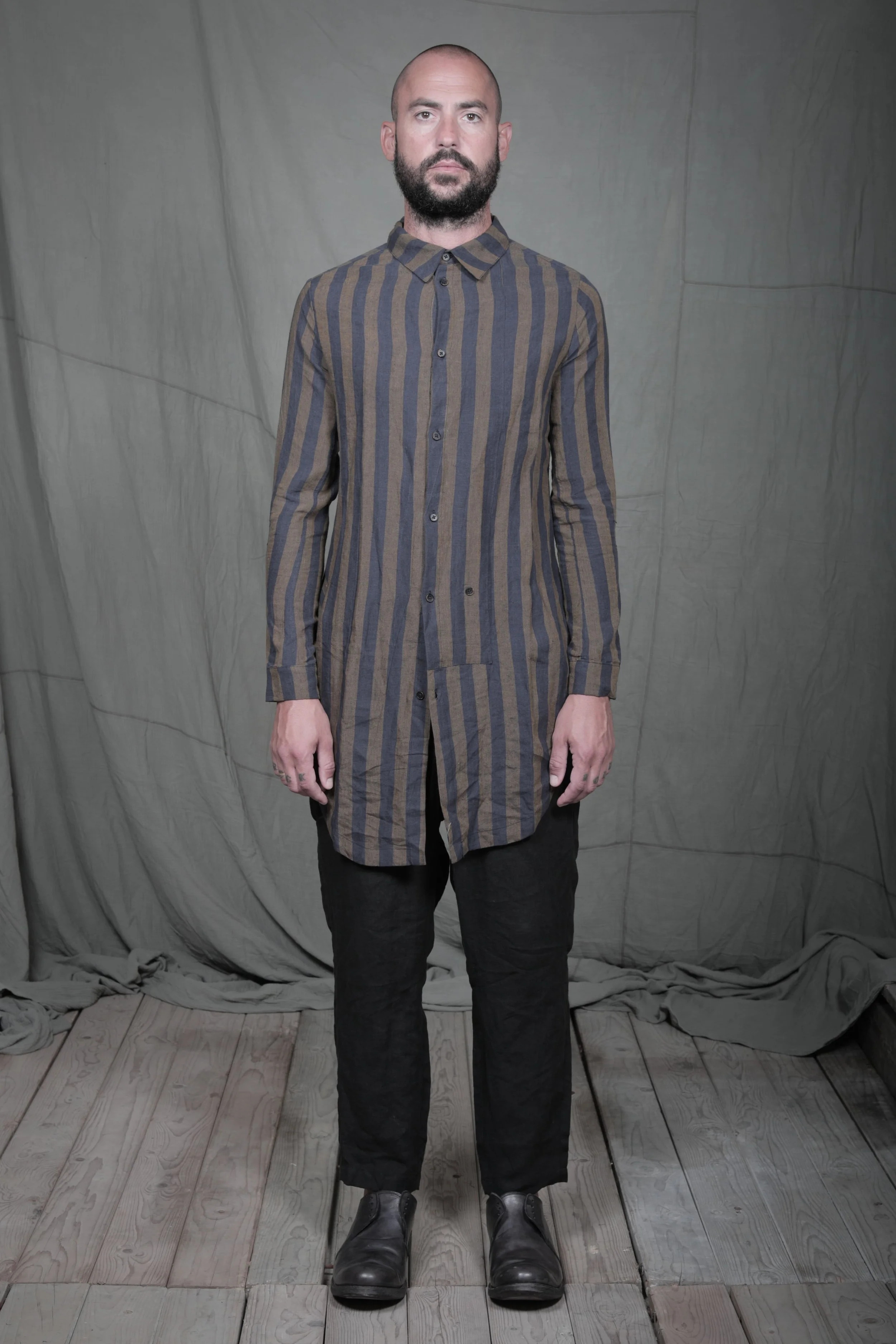 AM - SS2023 - MENS LOOKBOOK-342.jpg