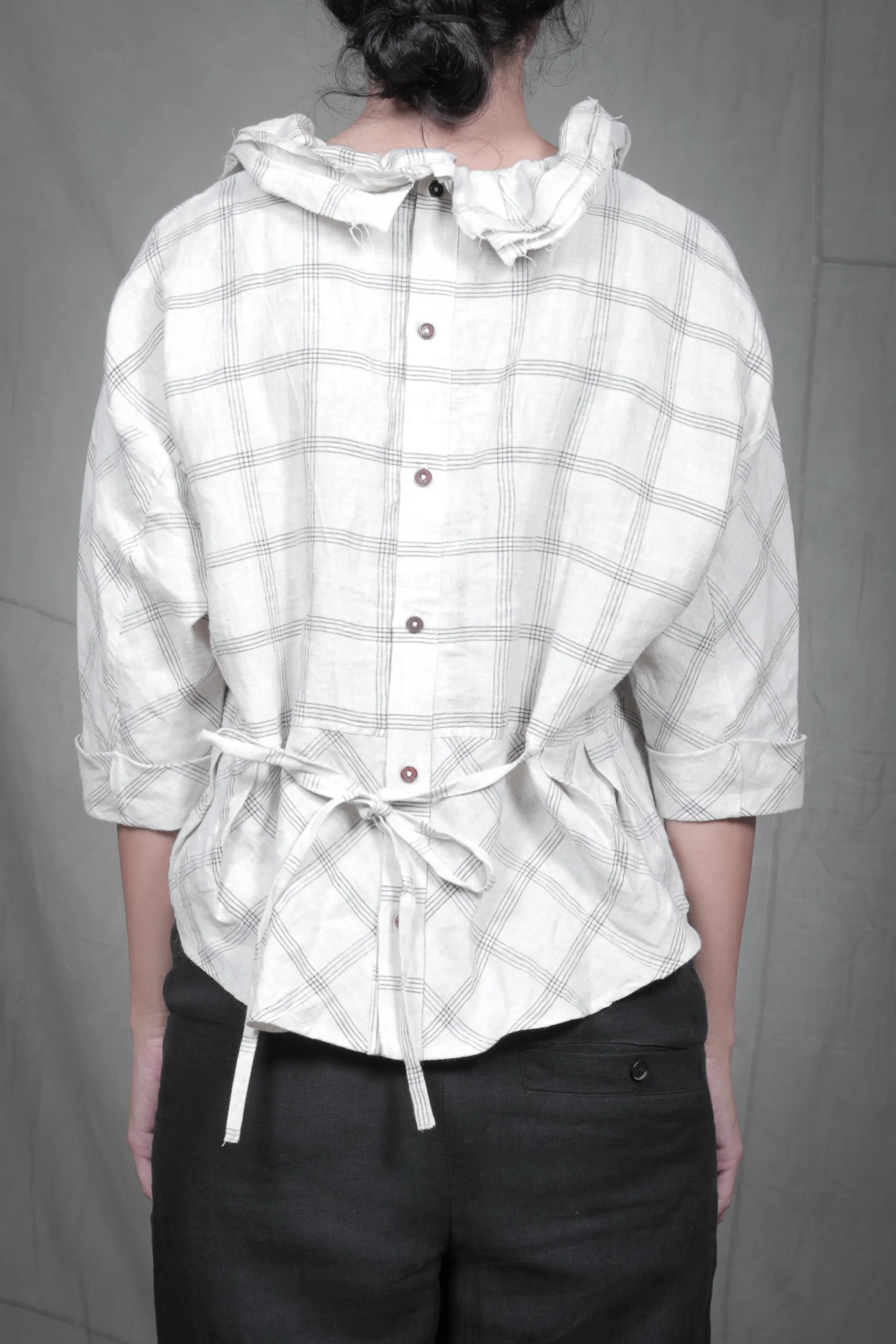 AM - SS2023 - MENS LOOKBOOK-434.jpg