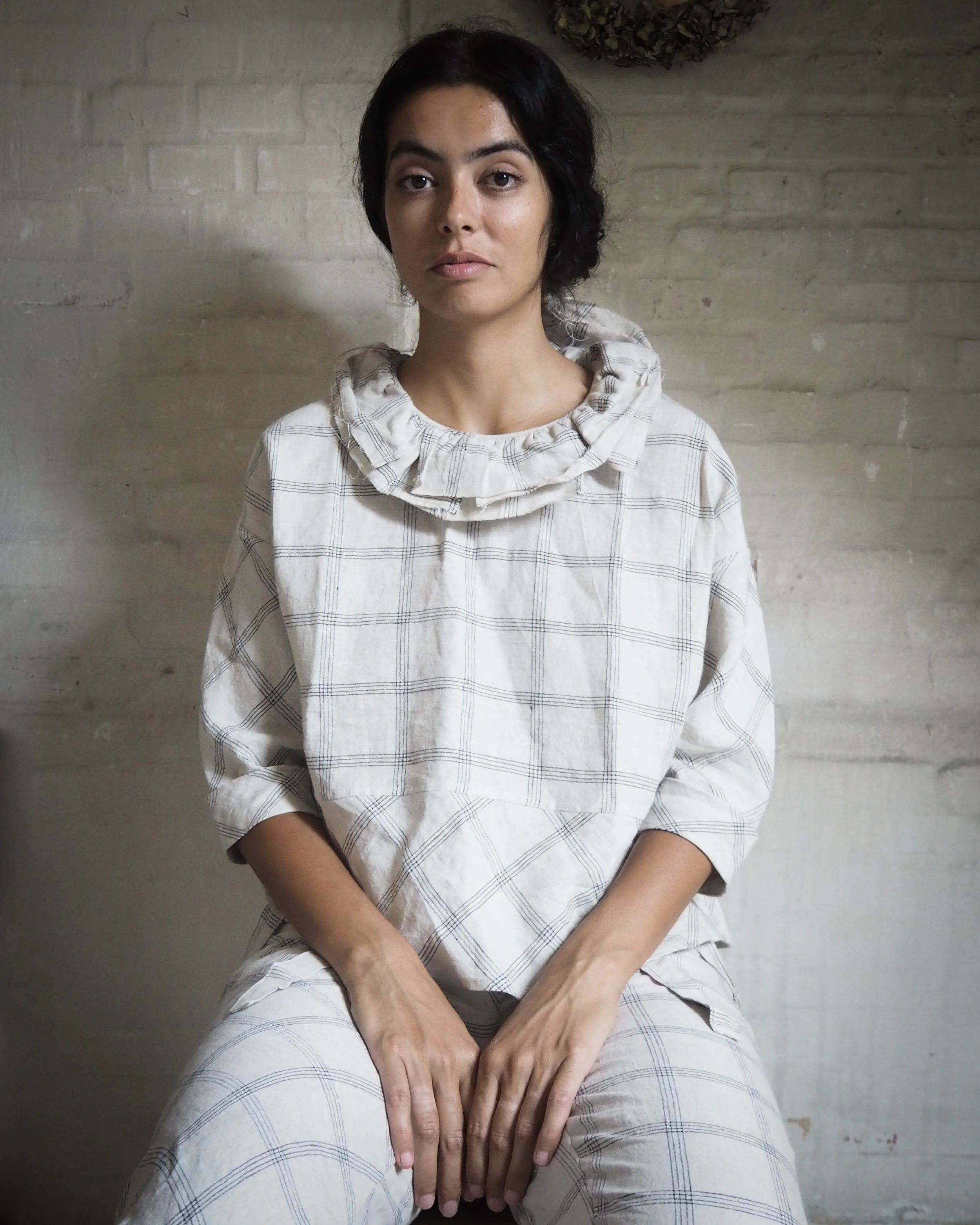 AM - SS2023 - CAMPAIGN-233.jpg