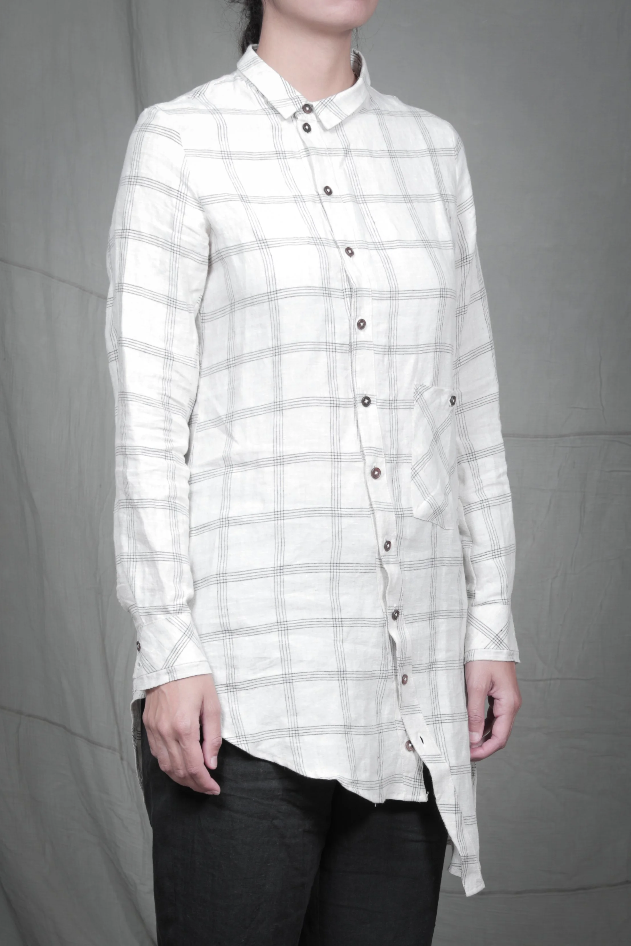 AM - SS2023 - MENS LOOKBOOK-444.jpg