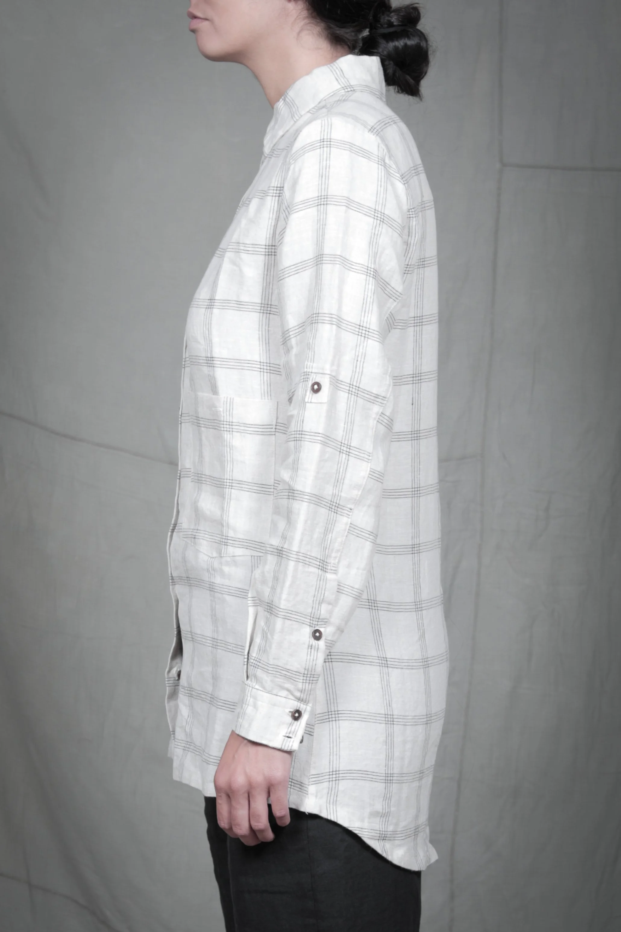 AM - SS2023 - MENS LOOKBOOK-449.jpg