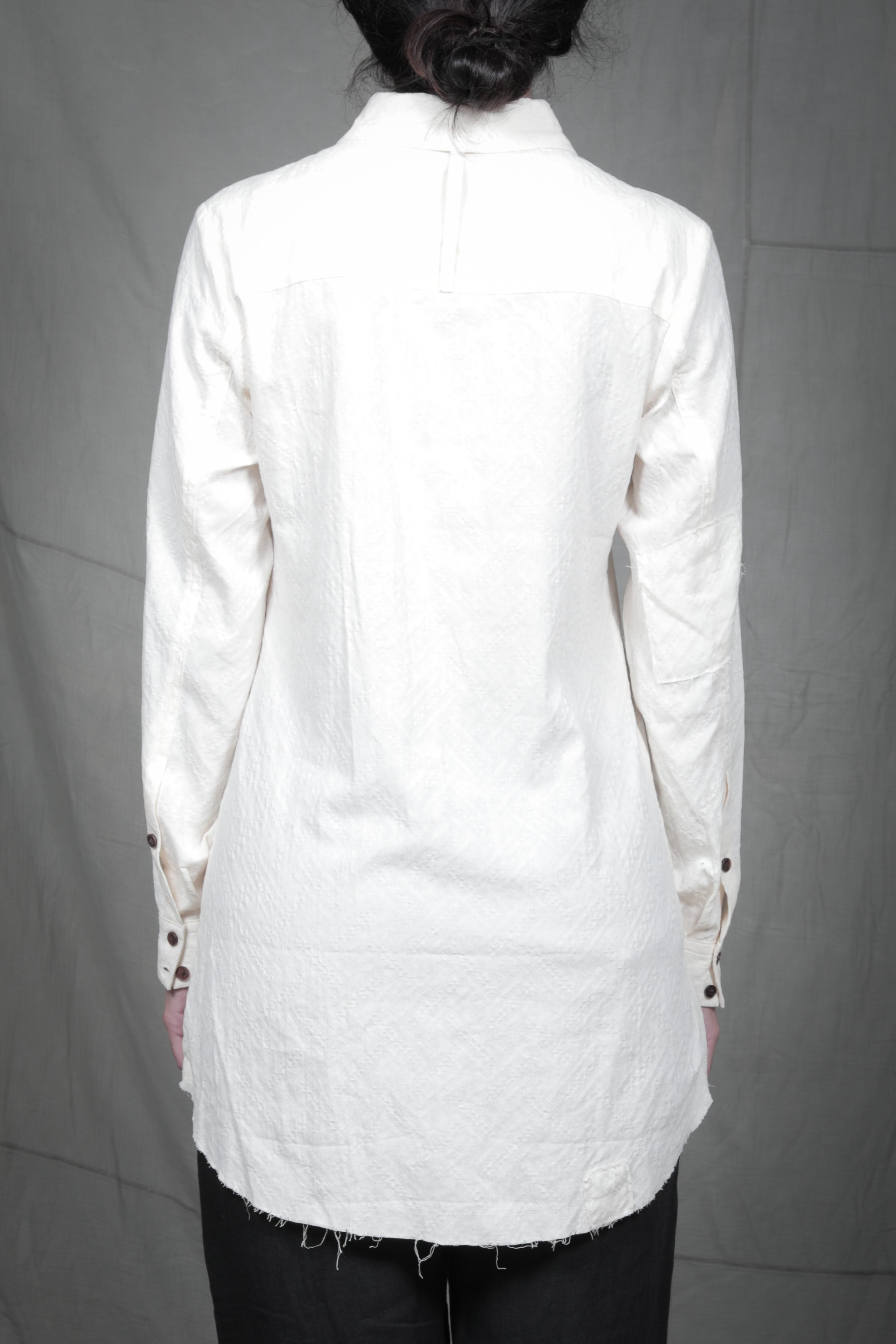 AM - SS2023 - MENS LOOKBOOK-494.jpg