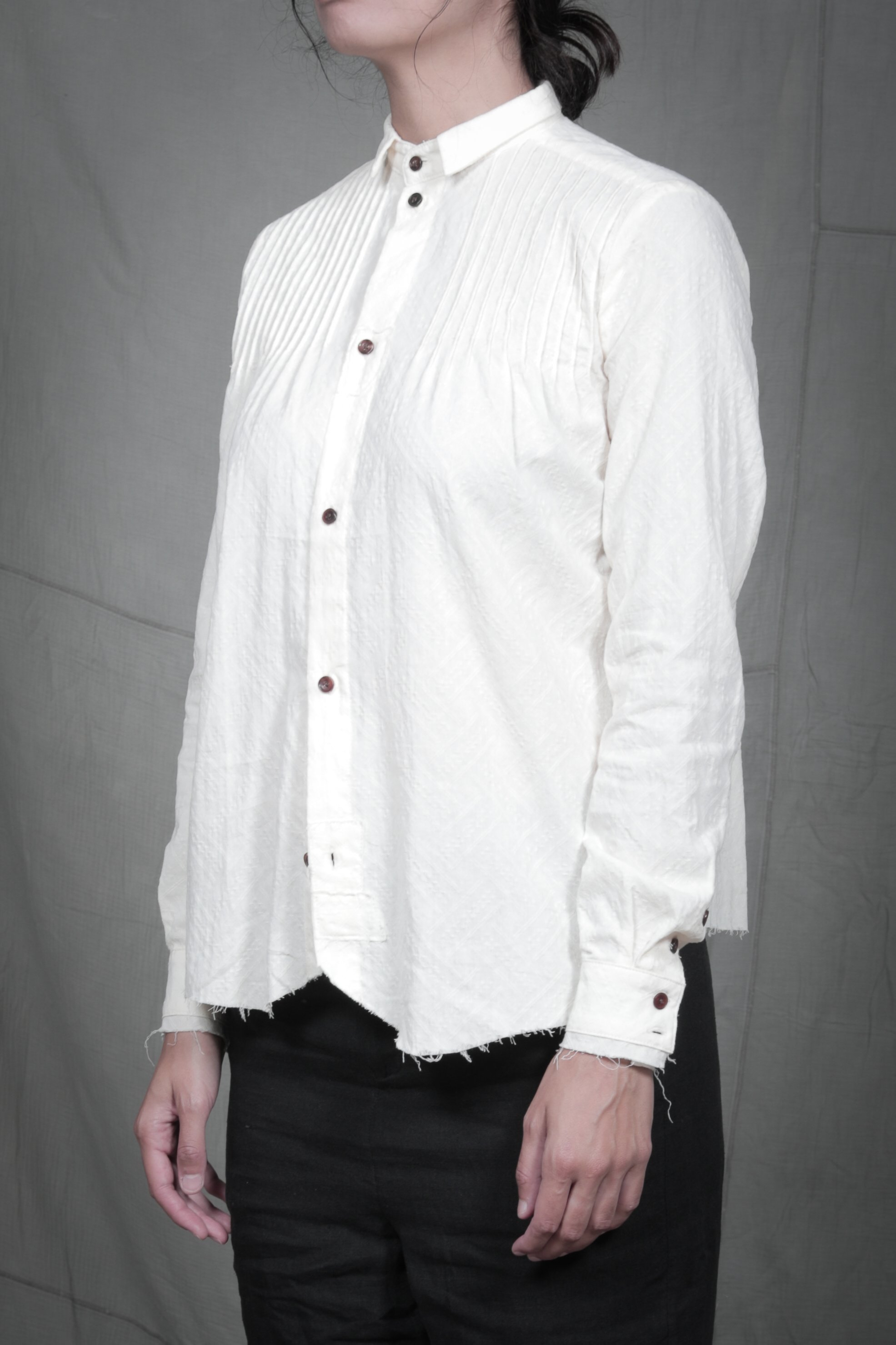 AM - SS2023 - MENS LOOKBOOK-512.jpg