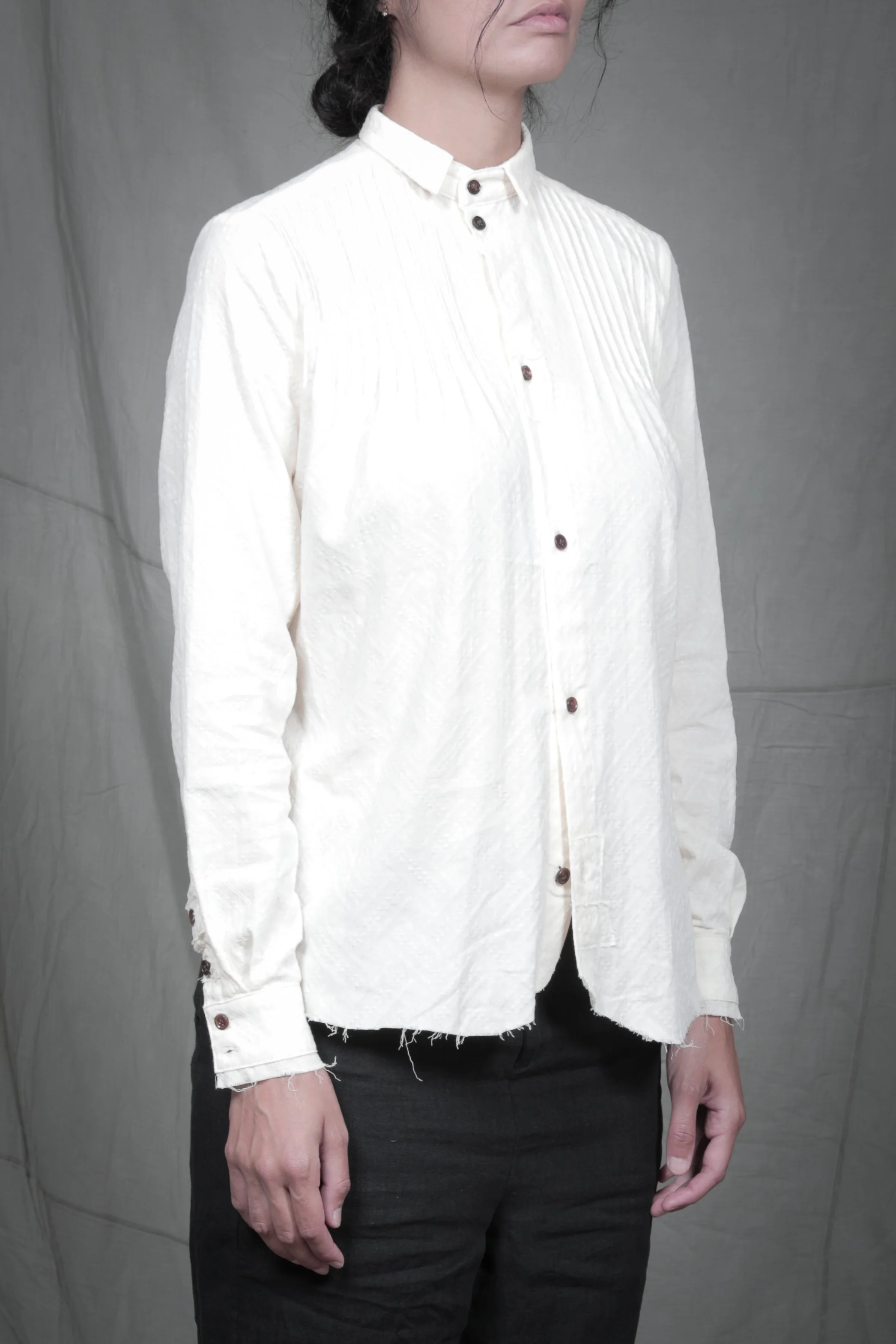 AM - SS2023 - MENS LOOKBOOK-515.jpg