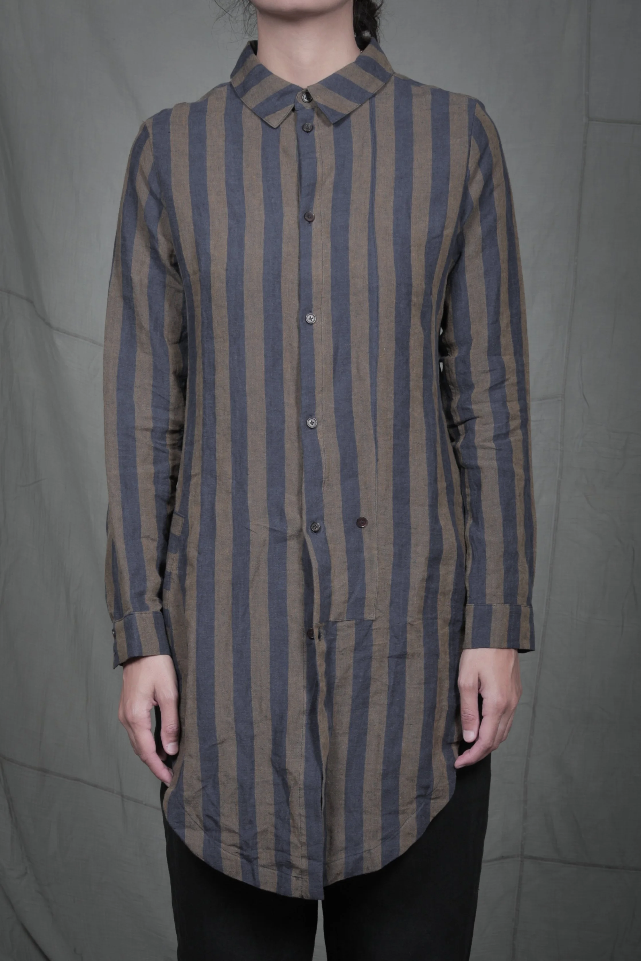 AM - SS2023 - MENS LOOKBOOK-571.jpg