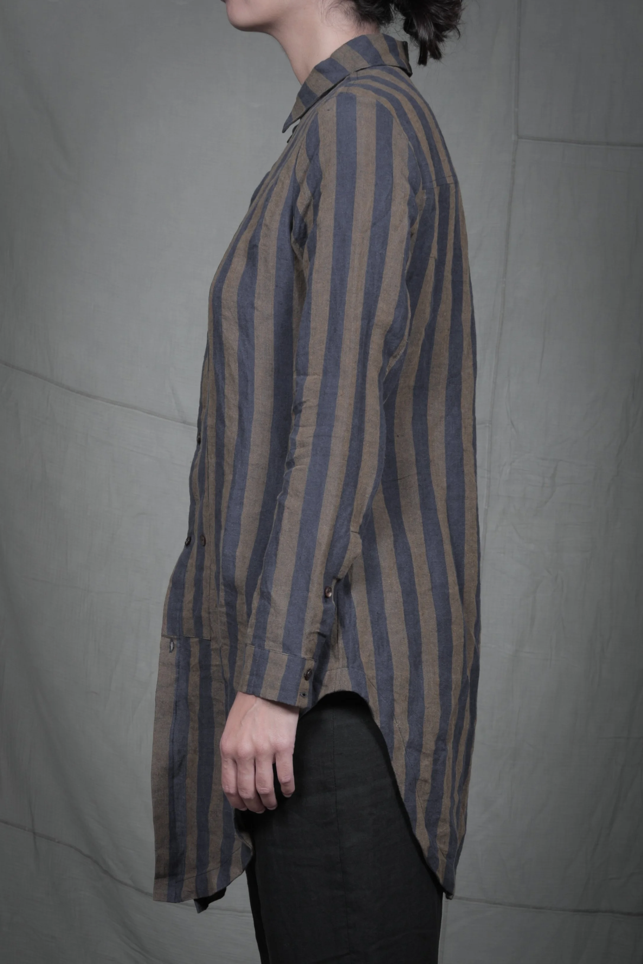 AM - SS2023 - MENS LOOKBOOK-574.jpg