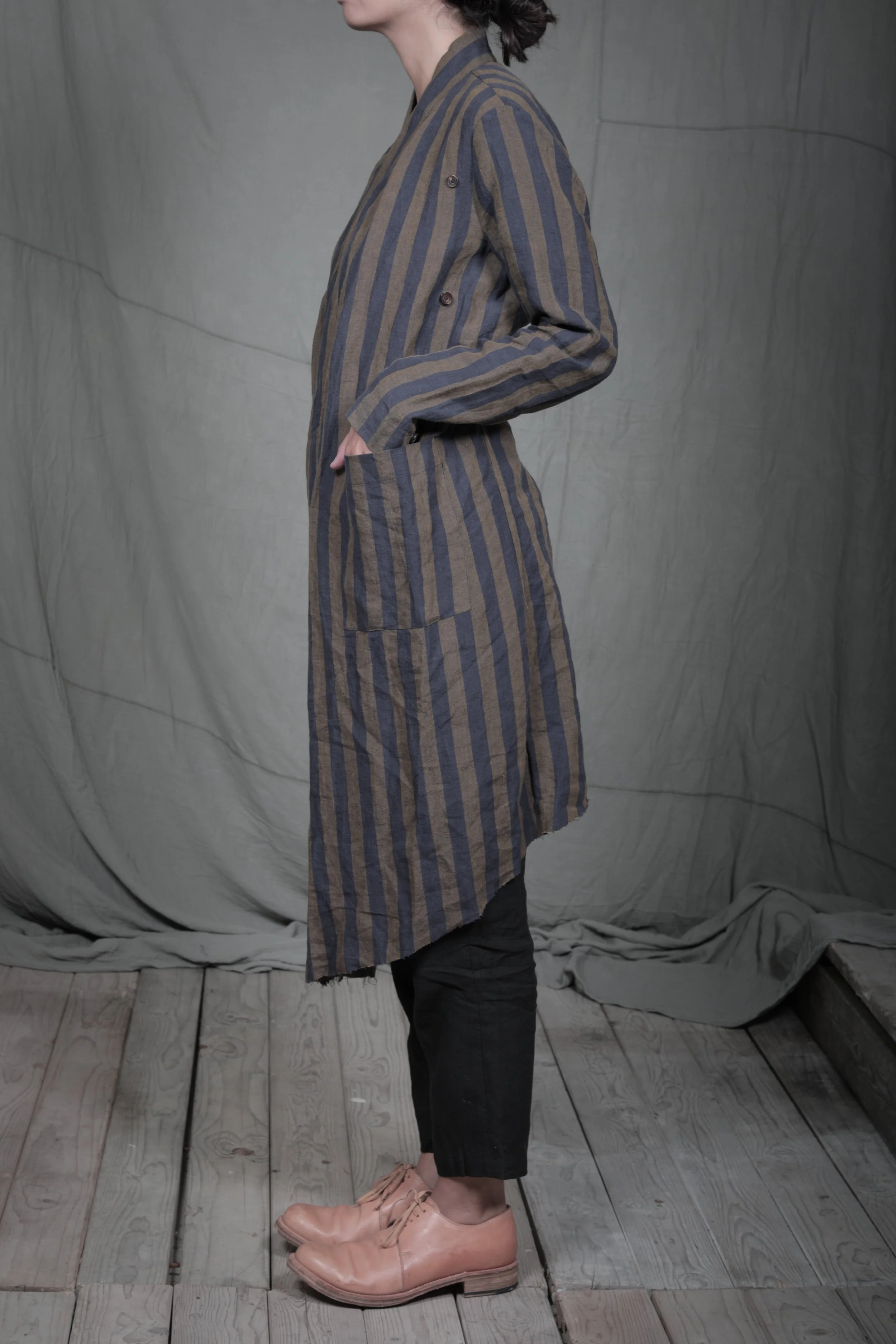 AM - SS2023 - MENS LOOKBOOK-593.jpg