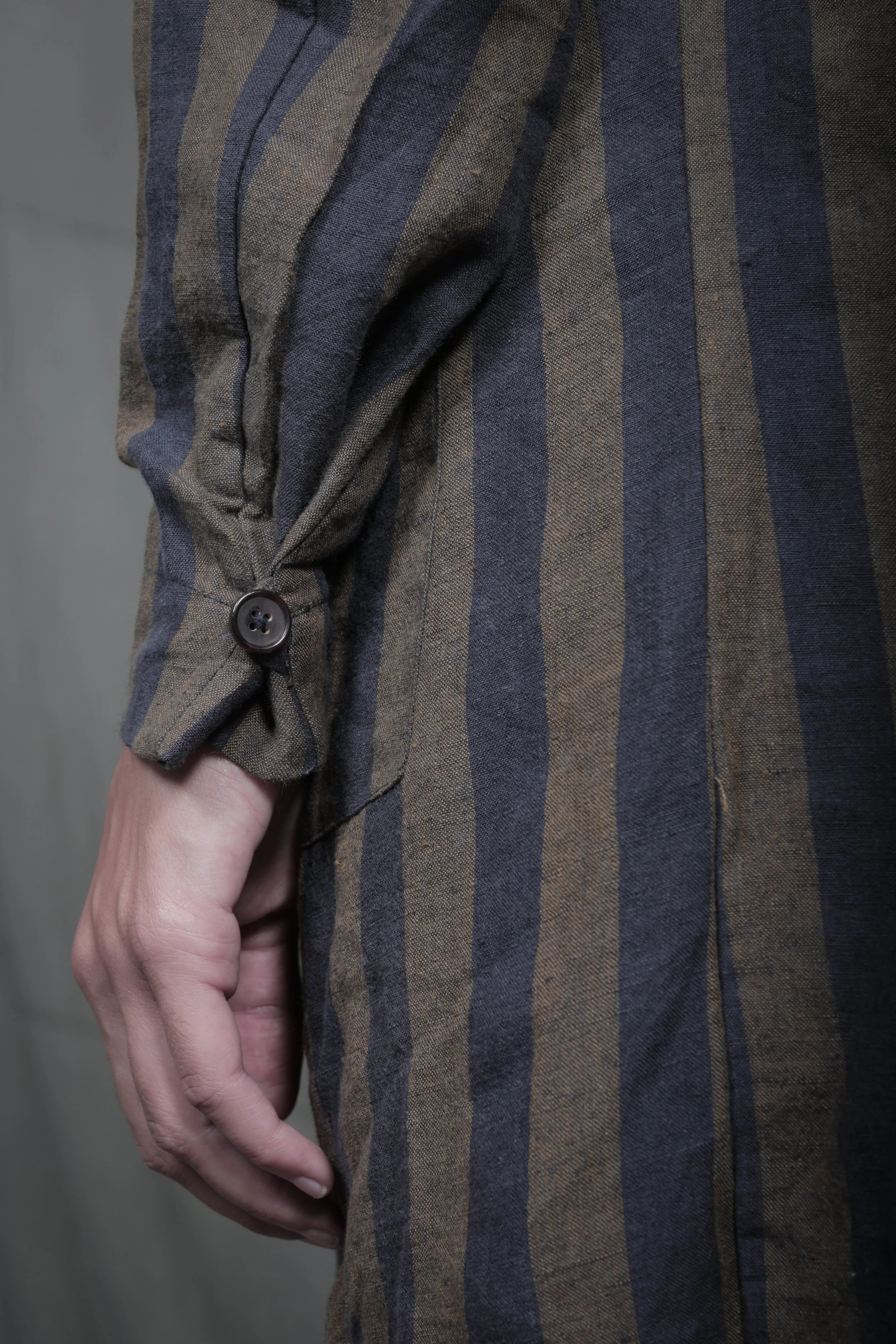 AM - SS2023 - MENS LOOKBOOK-597.jpg