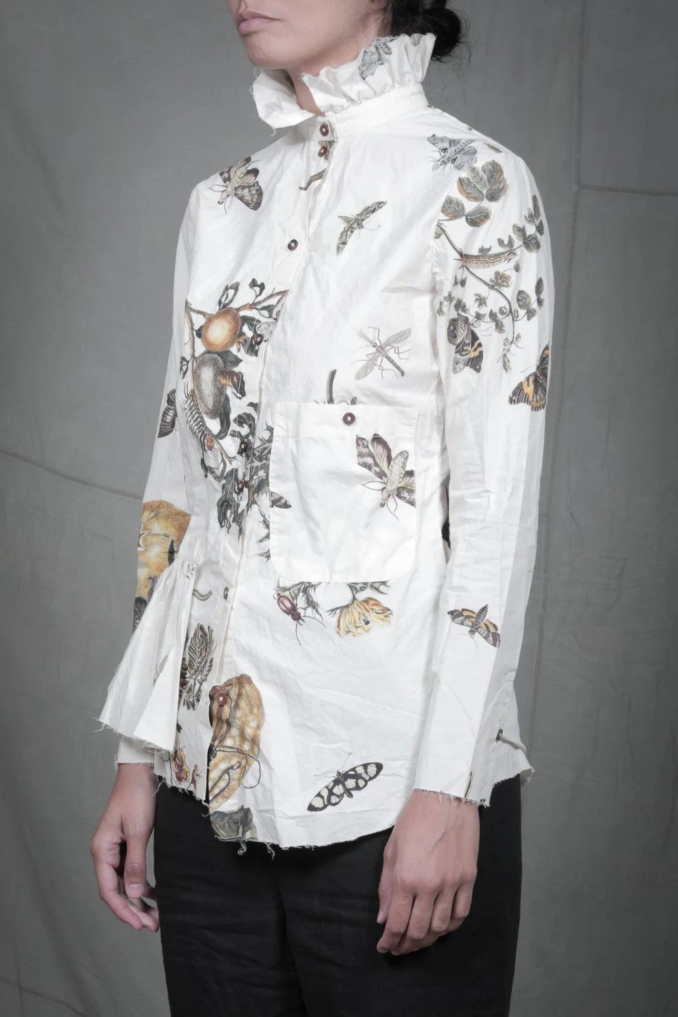 AM - SS2023 - MENS LOOKBOOK-712 2.jpg