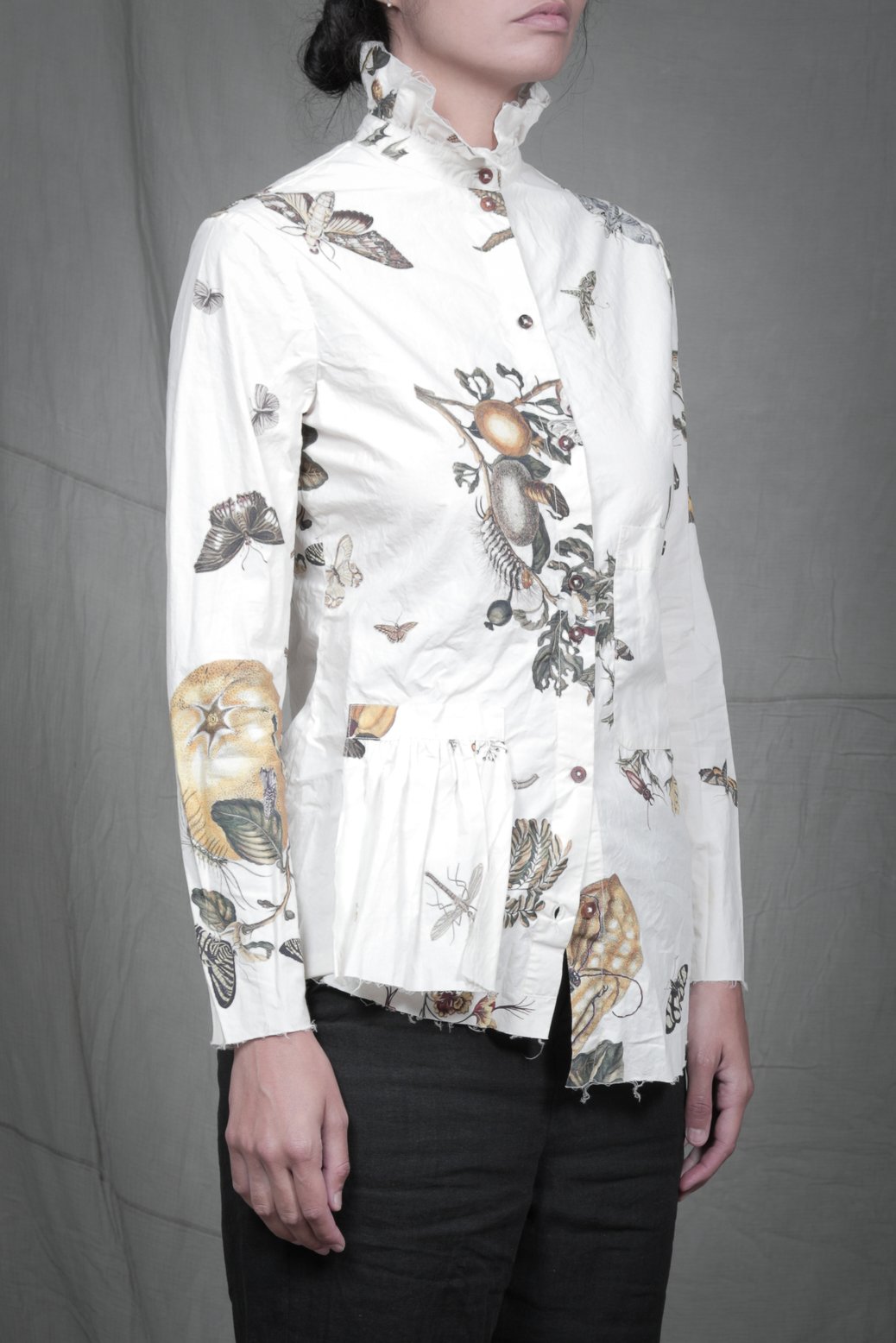 AM - SS2023 - MENS LOOKBOOK-716 2.jpg