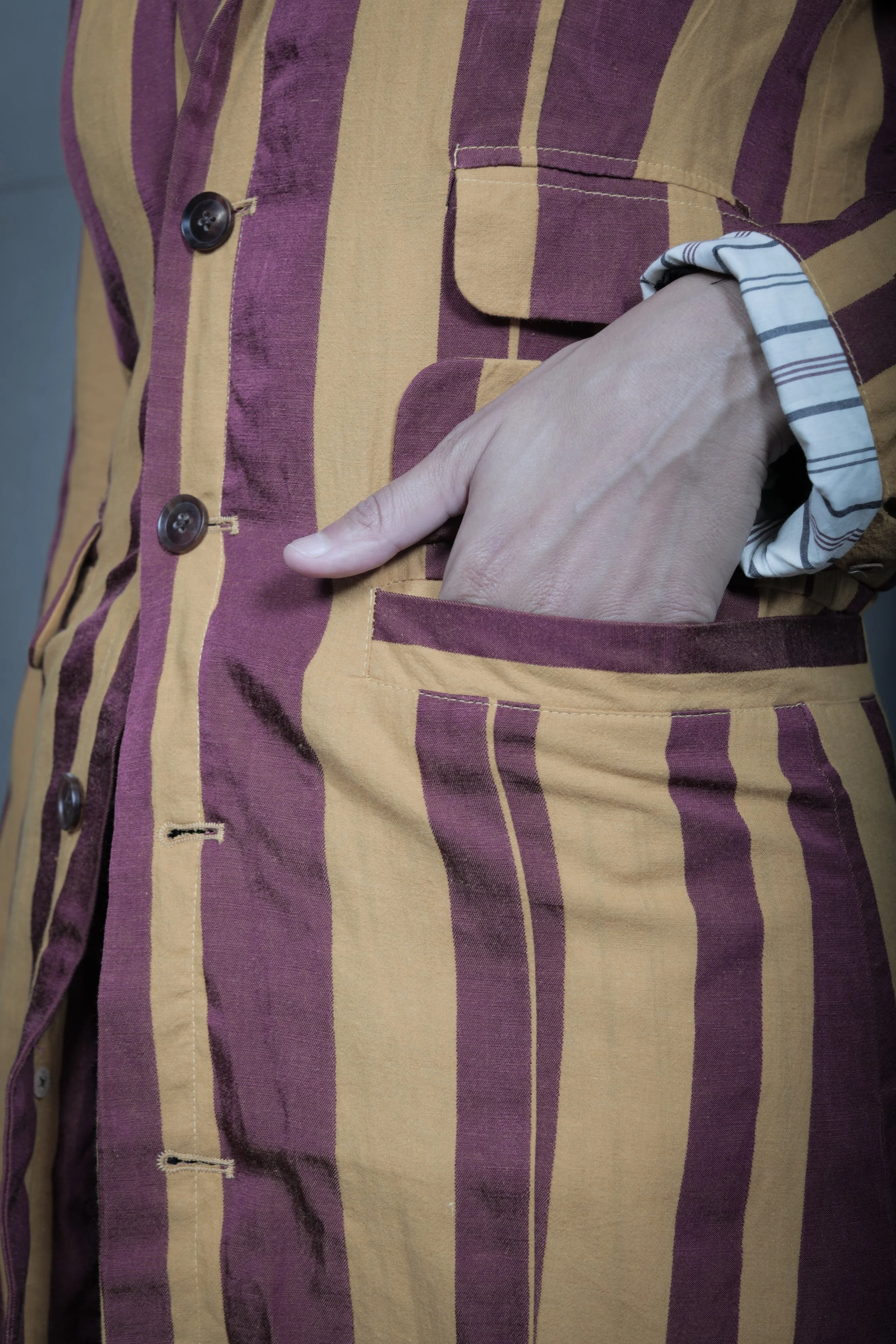 AM - SS2023 - MENS LOOKBOOK-780 2.jpg