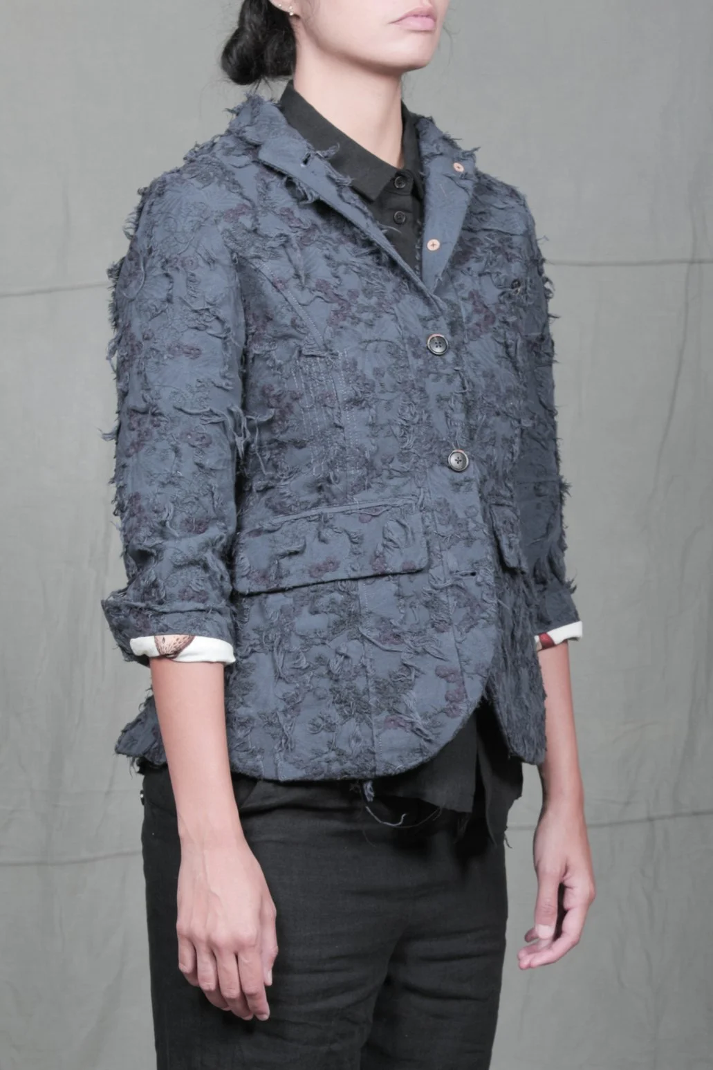 AM - SS2023 - MENS LOOKBOOK-799 2.jpg