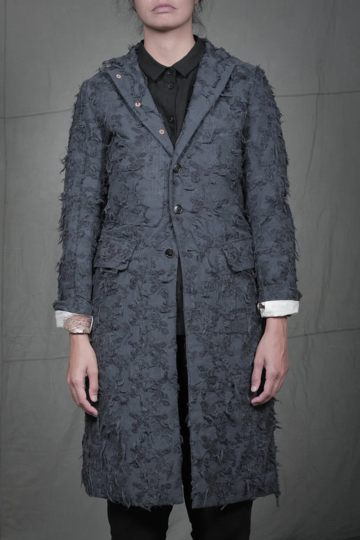 AM - SS2023 - MENS LOOKBOOK-811 2.jpg
