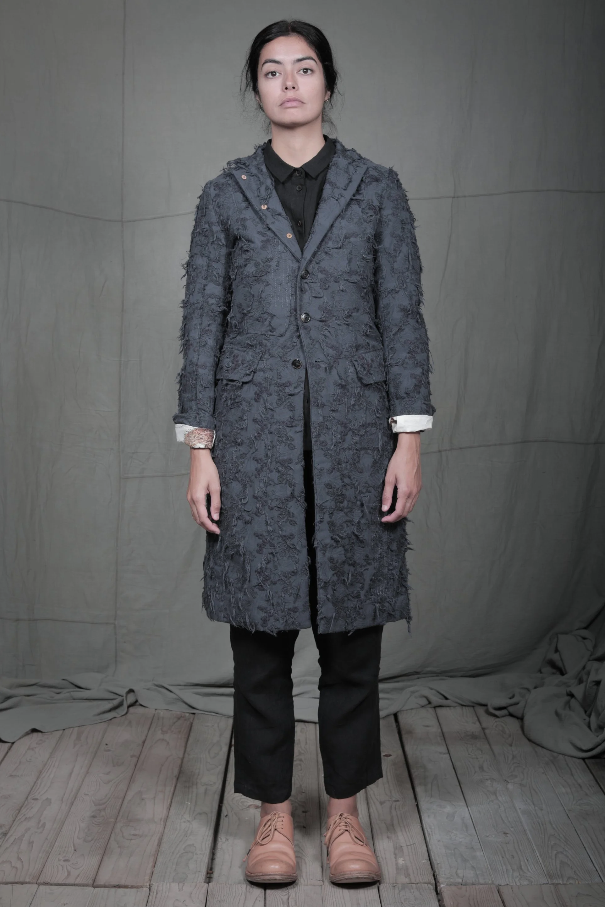 AM - SS2023 - MENS LOOKBOOK-810 2.jpg