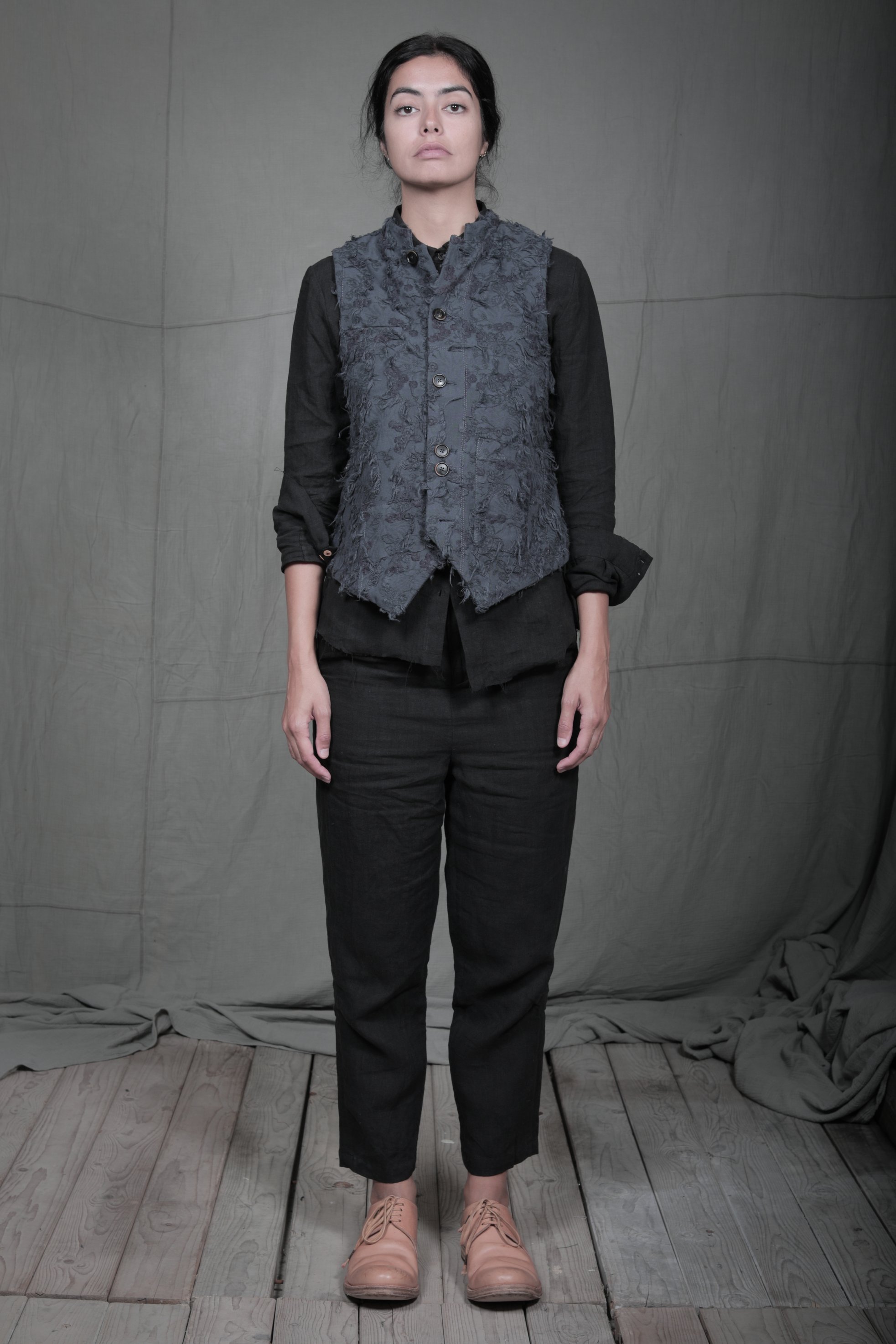AM - SS2023 - MENS LOOKBOOK-821 2.jpg