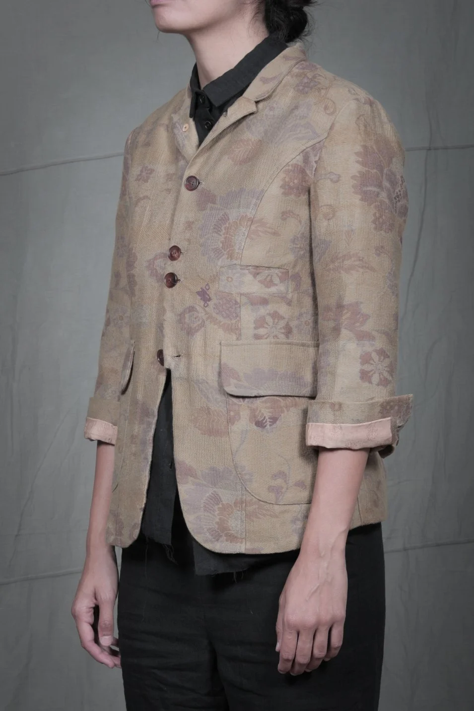 AM - SS2023 - MENS LOOKBOOK-864 2.jpg