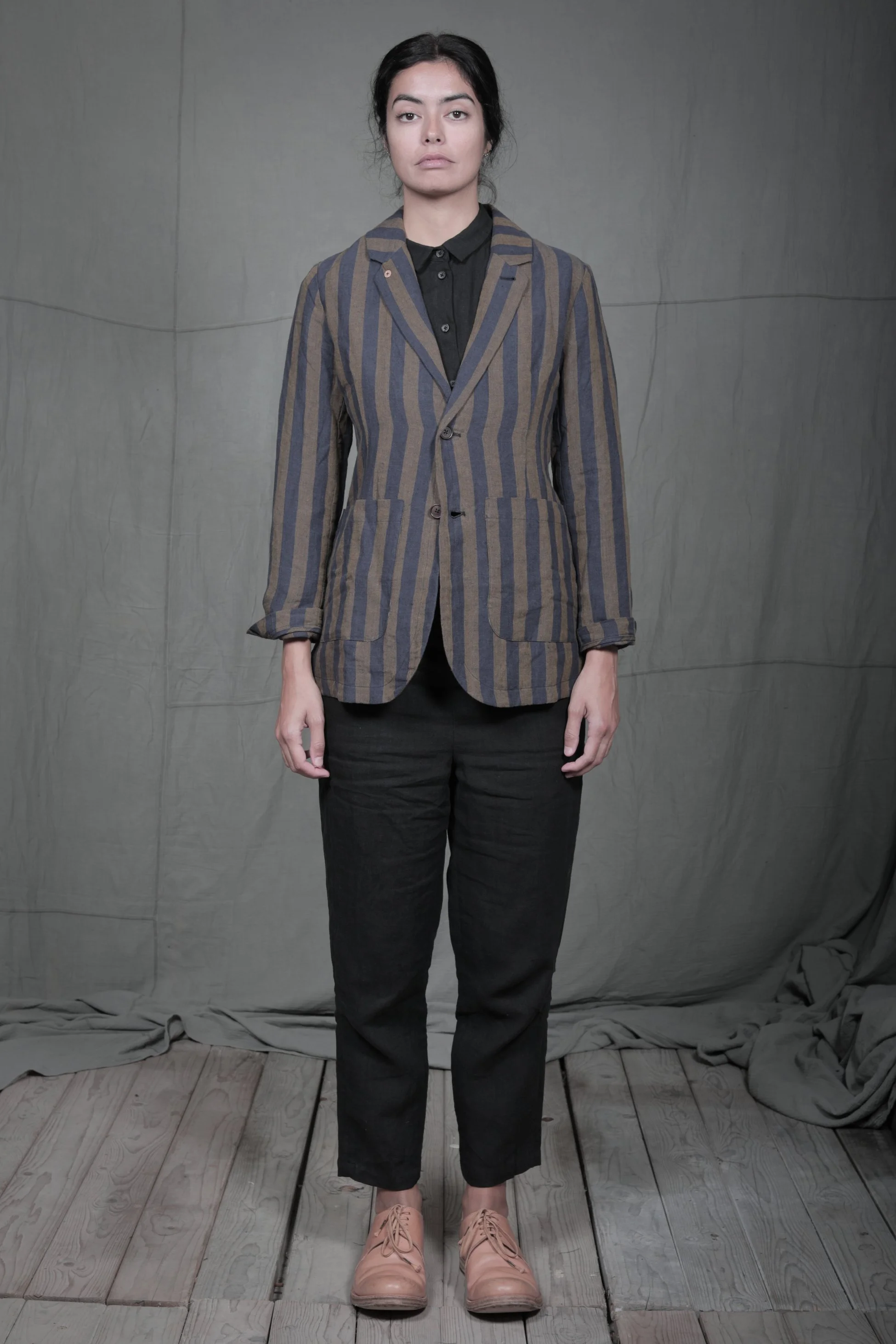 AM - SS2023 - MENS LOOKBOOK-890 2.jpg