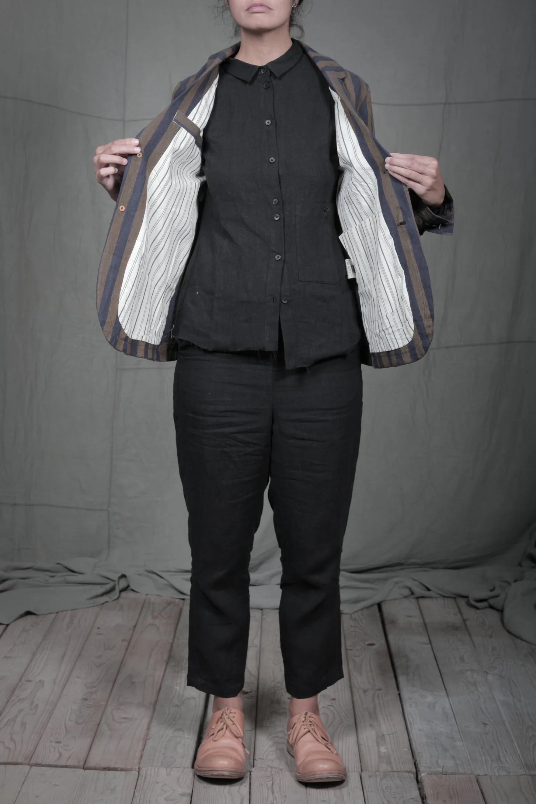 AM - SS2023 - MENS LOOKBOOK-897 2.jpg