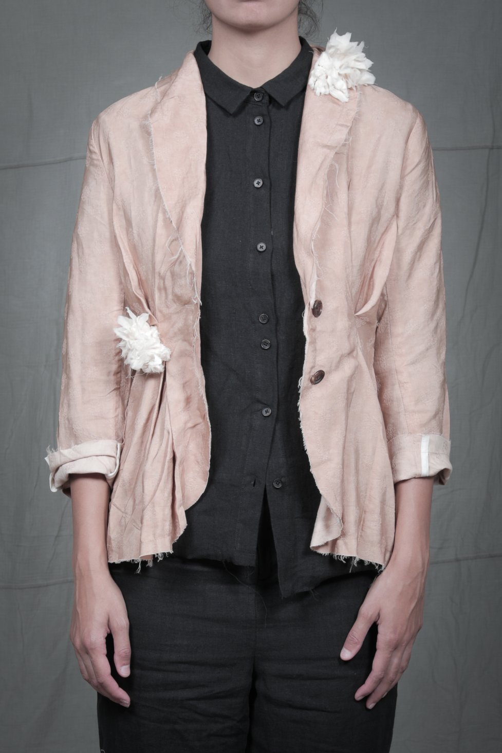 AM - SS2023 - MENS LOOKBOOK-935 2.jpg