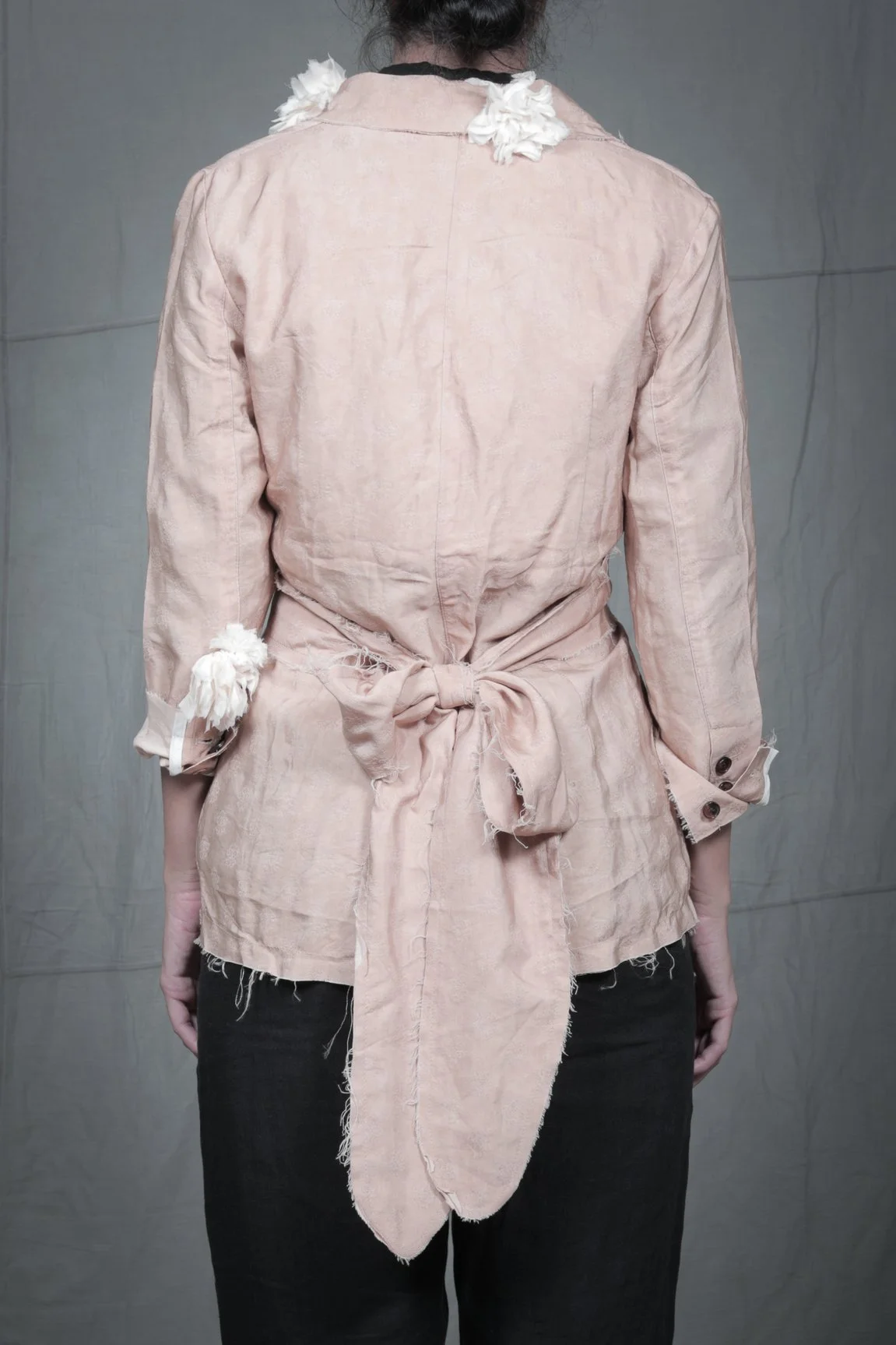 AM - SS2023 - MENS LOOKBOOK-924 2.jpg