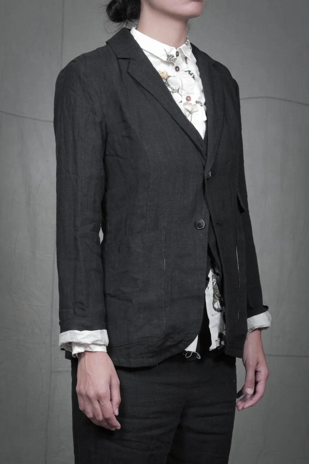 AM - SS2023 - MENS LOOKBOOK-953 2.jpg