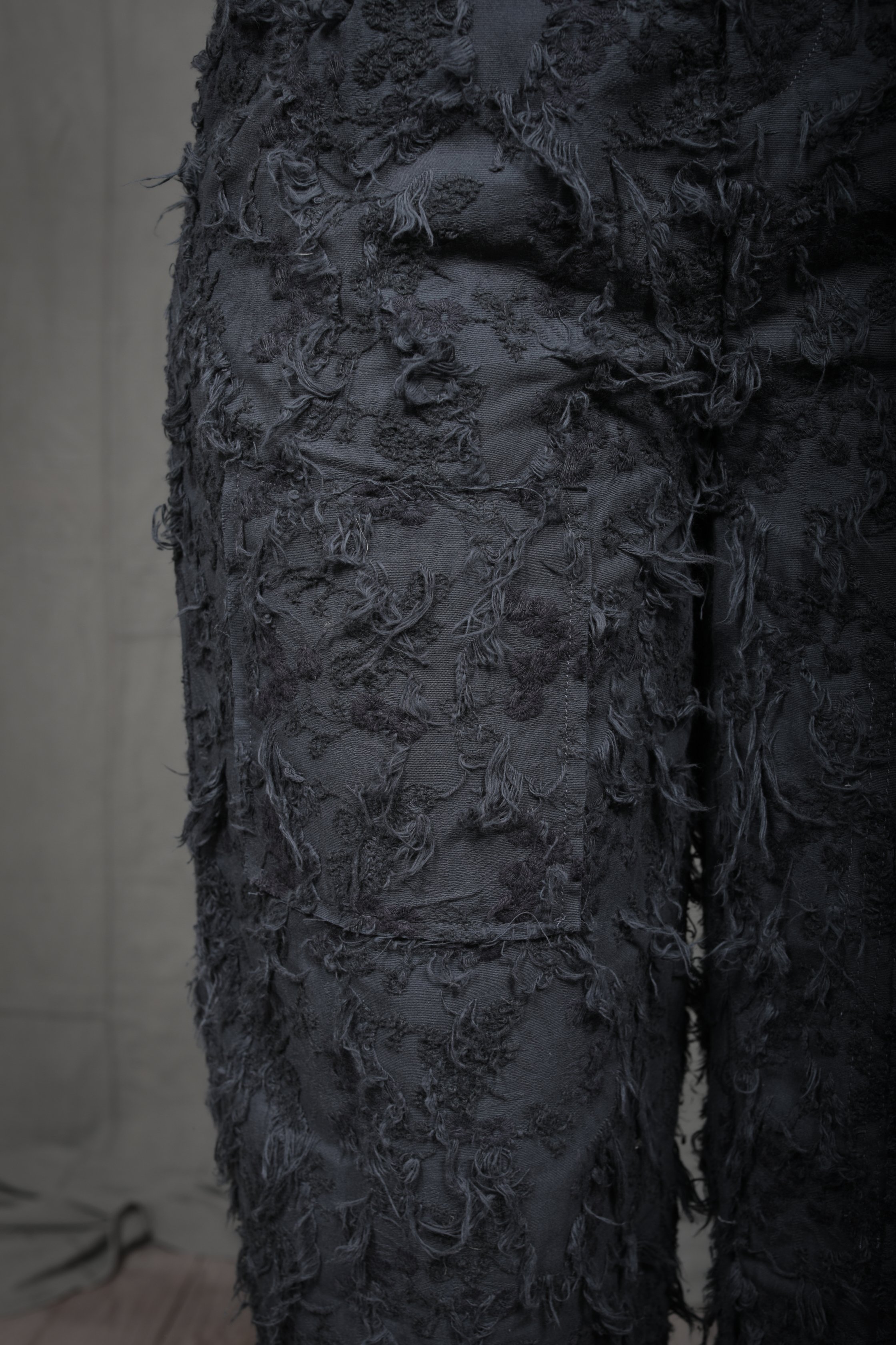 AM - SS2023 - MENS LOOKBOOK-1015 2.jpg
