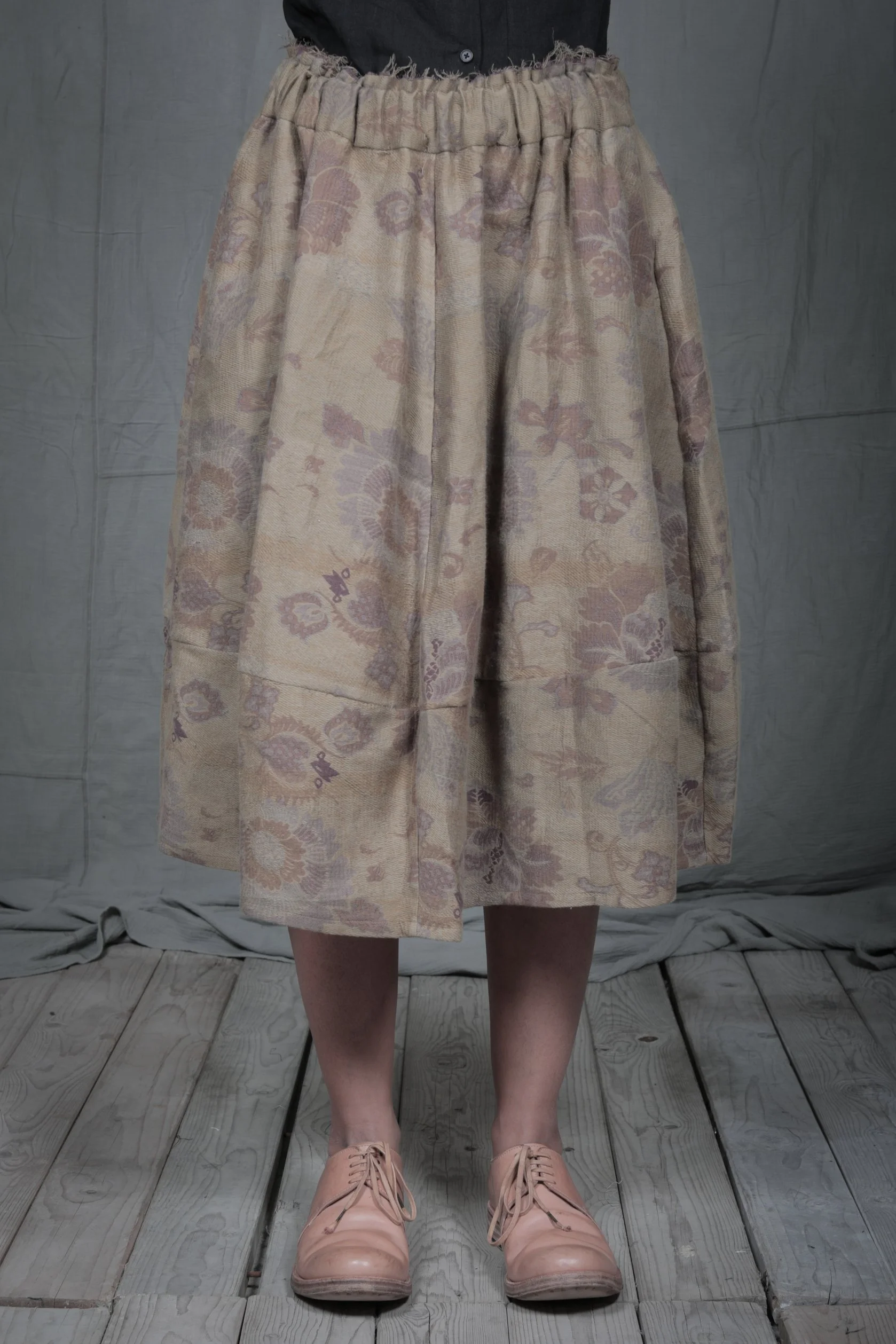 AM - SS2023 - MENS LOOKBOOK-1018 2.jpg