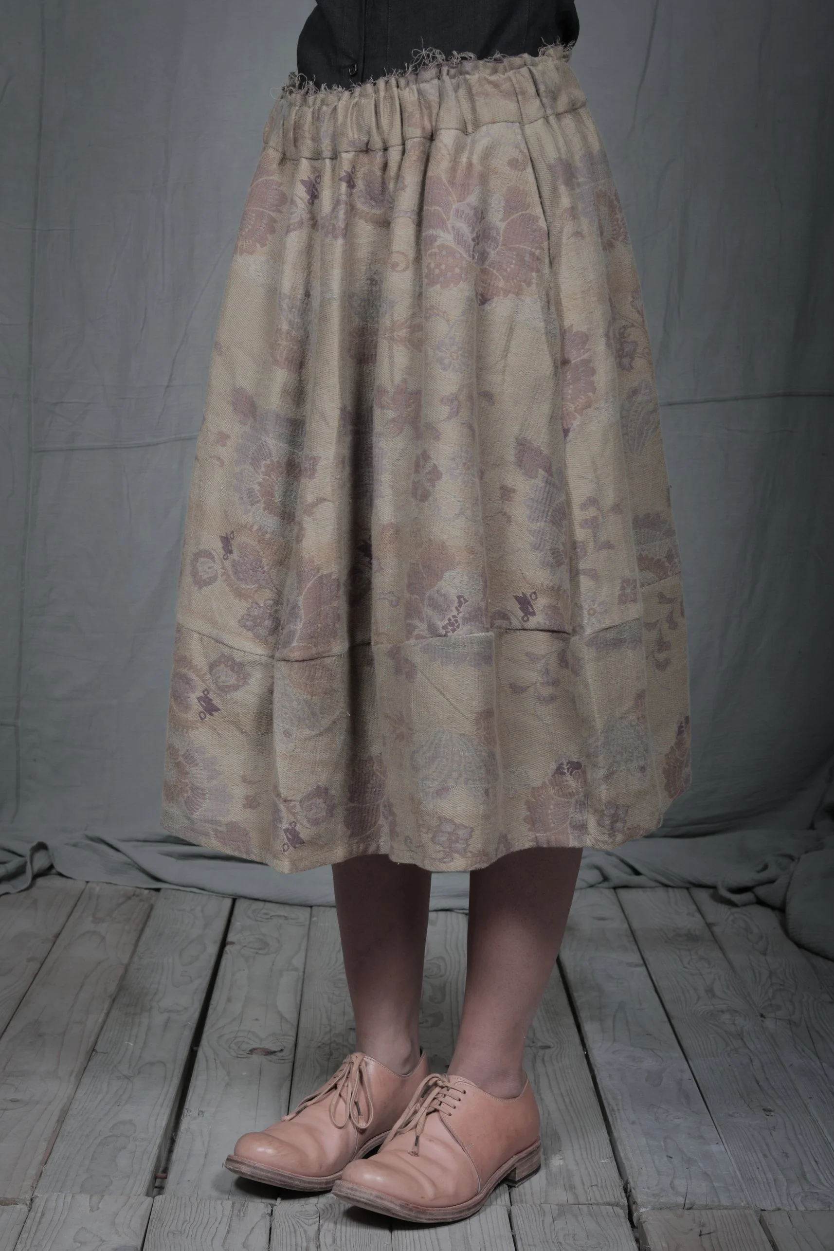 AM - SS2023 - MENS LOOKBOOK-1019 2.jpg