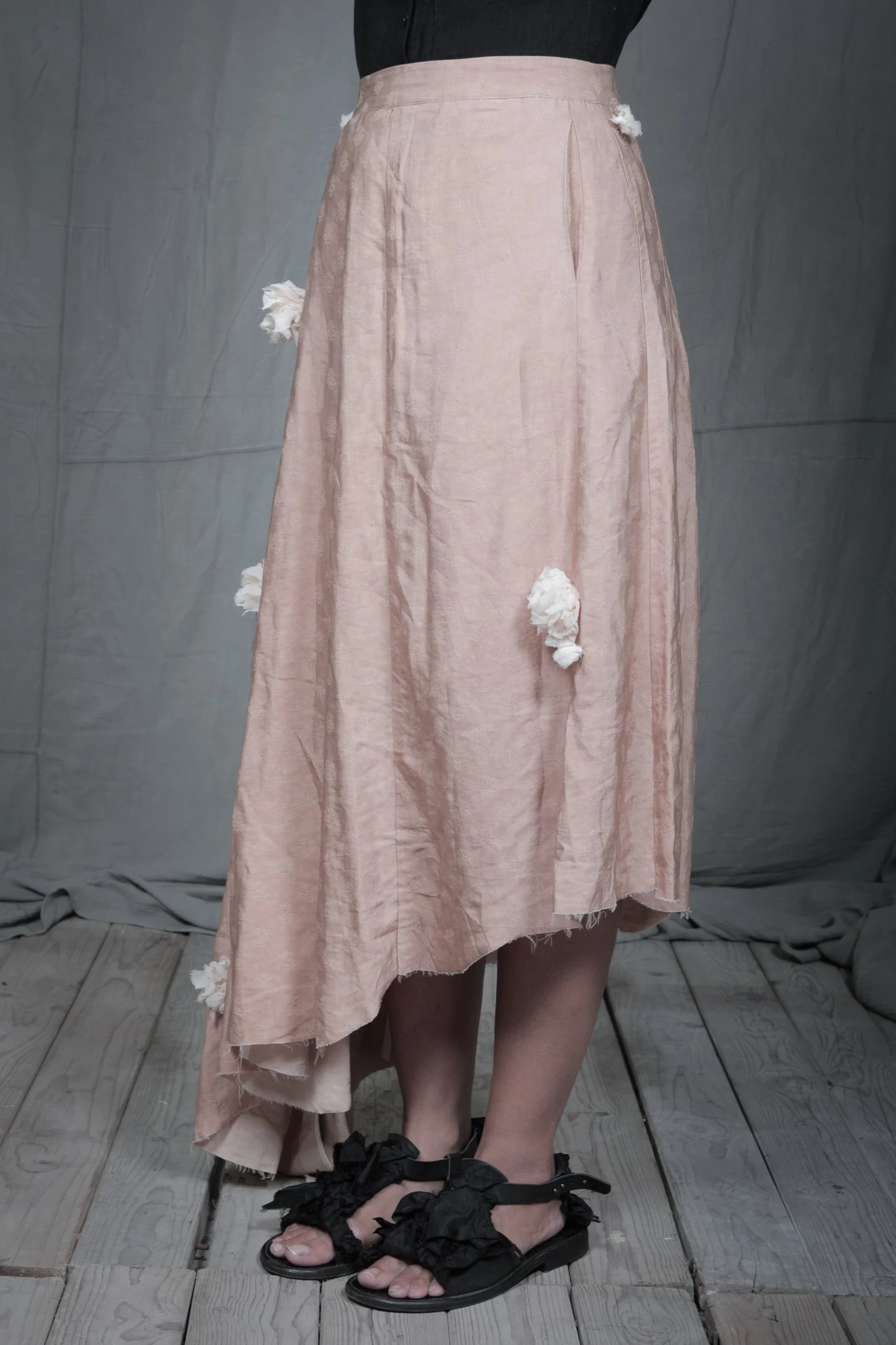 AM - SS2023 - MENS LOOKBOOK-1075 2.jpg