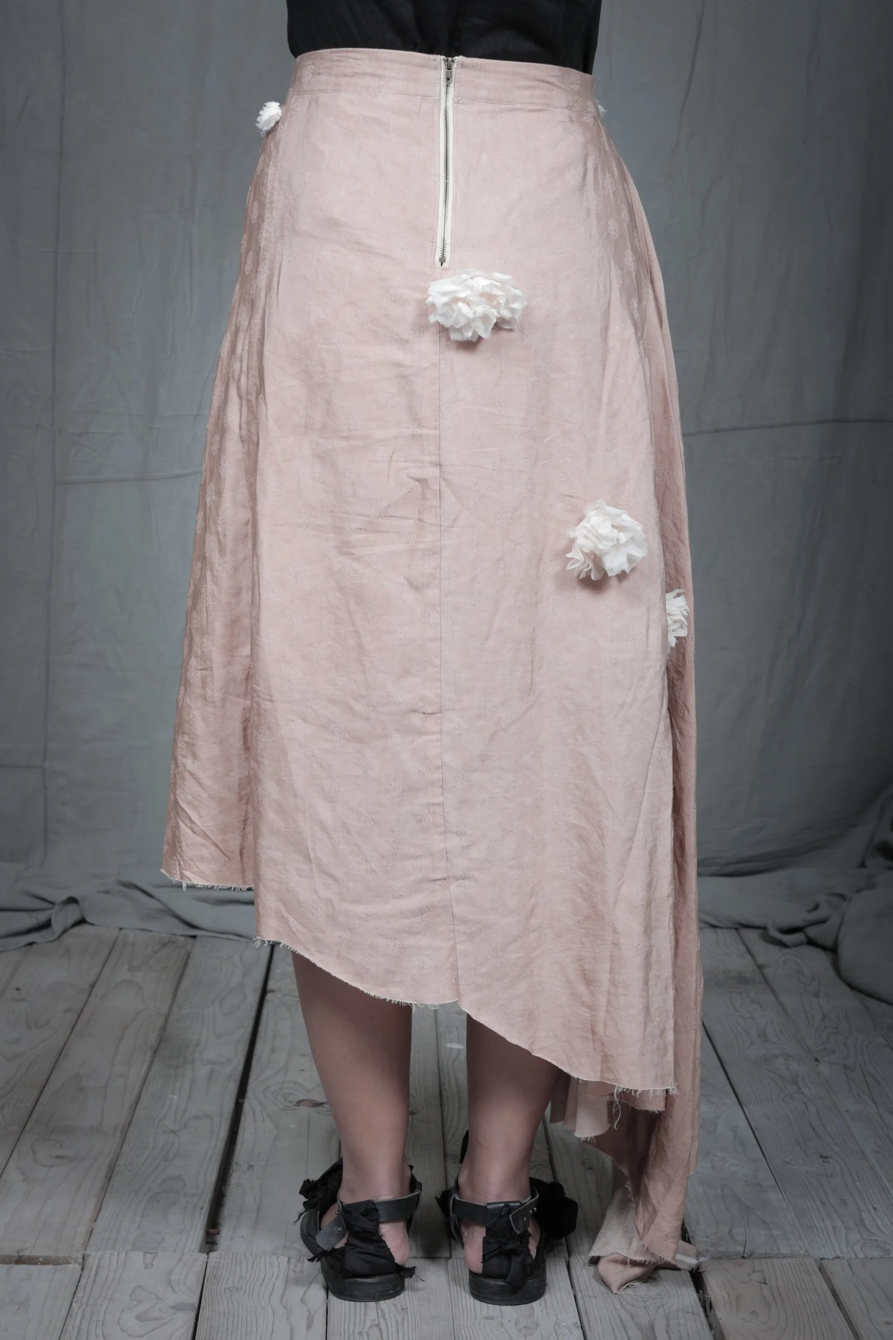 AM - SS2023 - MENS LOOKBOOK-1077 2.jpg