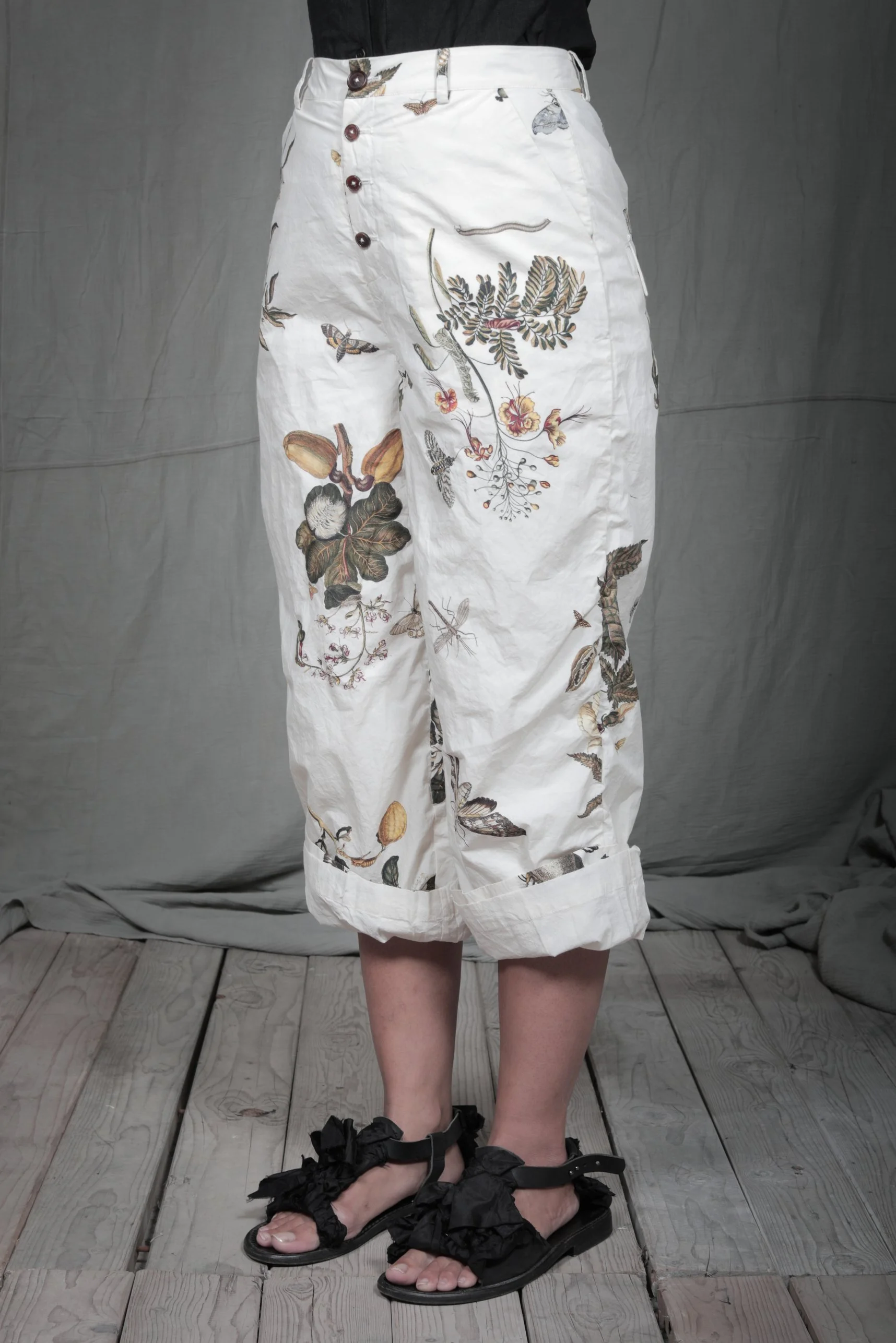 AM - SS2023 - MENS LOOKBOOK-1088 2.jpg